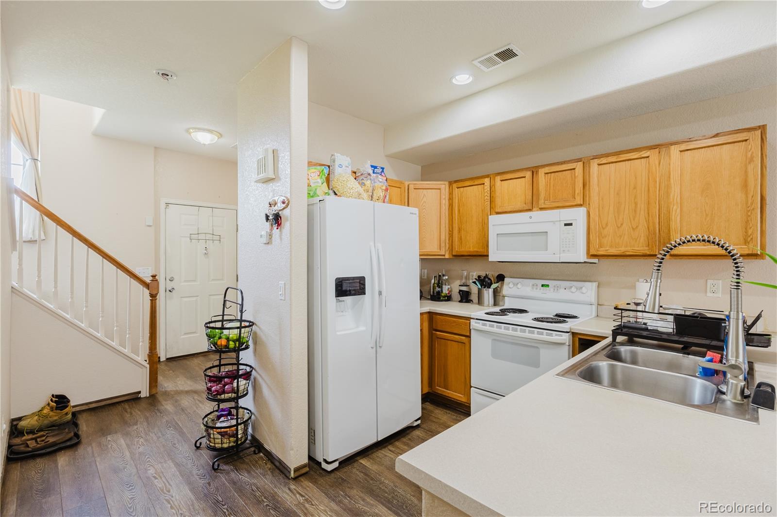 MLS Image #9 for 2251  coronado parkway,denver, Colorado
