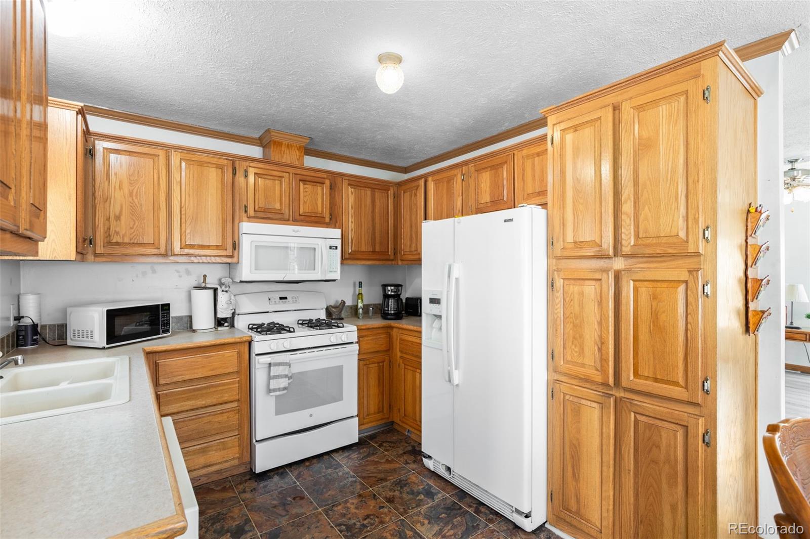MLS Image #14 for 5690 w bryant street,denver, Colorado