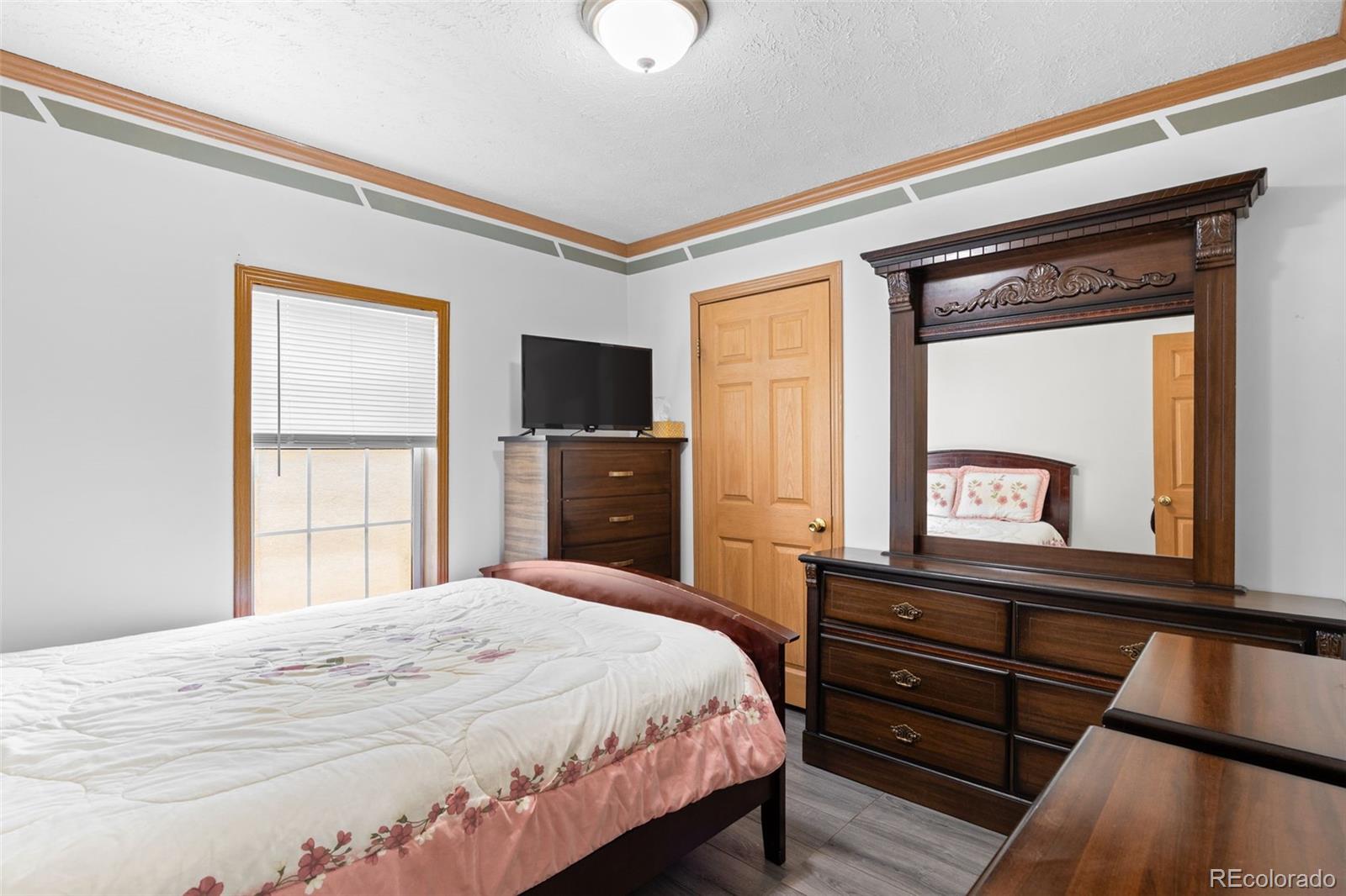 MLS Image #16 for 5690 w bryant street,denver, Colorado