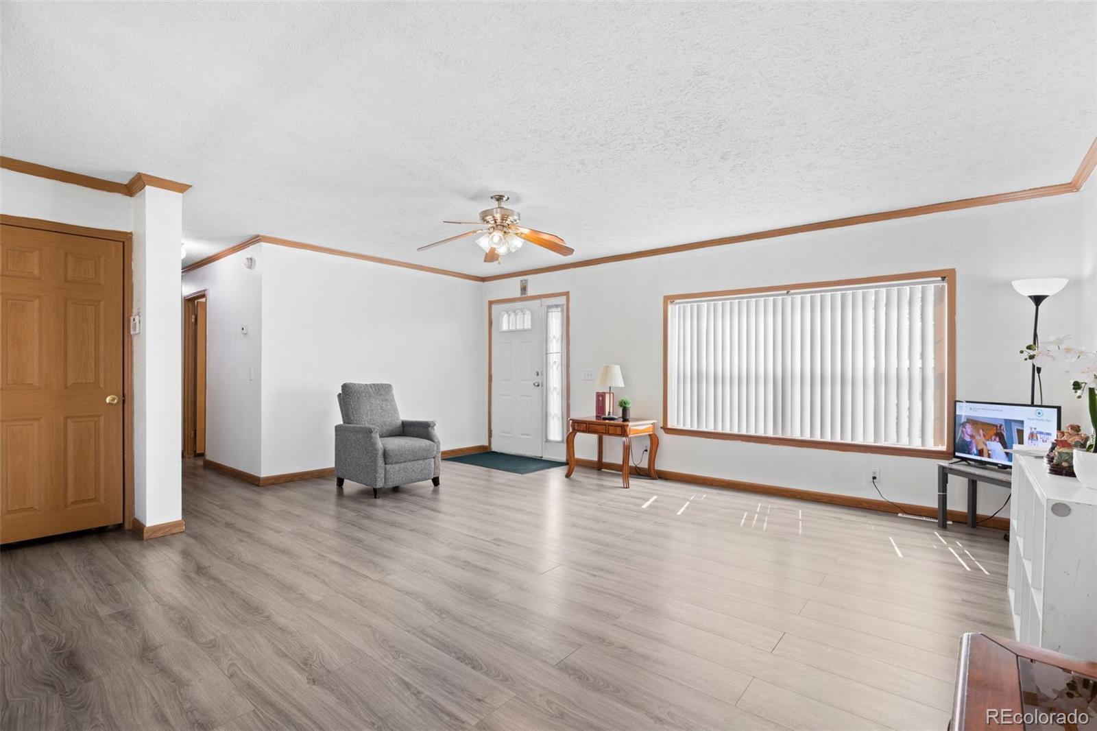 MLS Image #4 for 5690 w bryant street,denver, Colorado