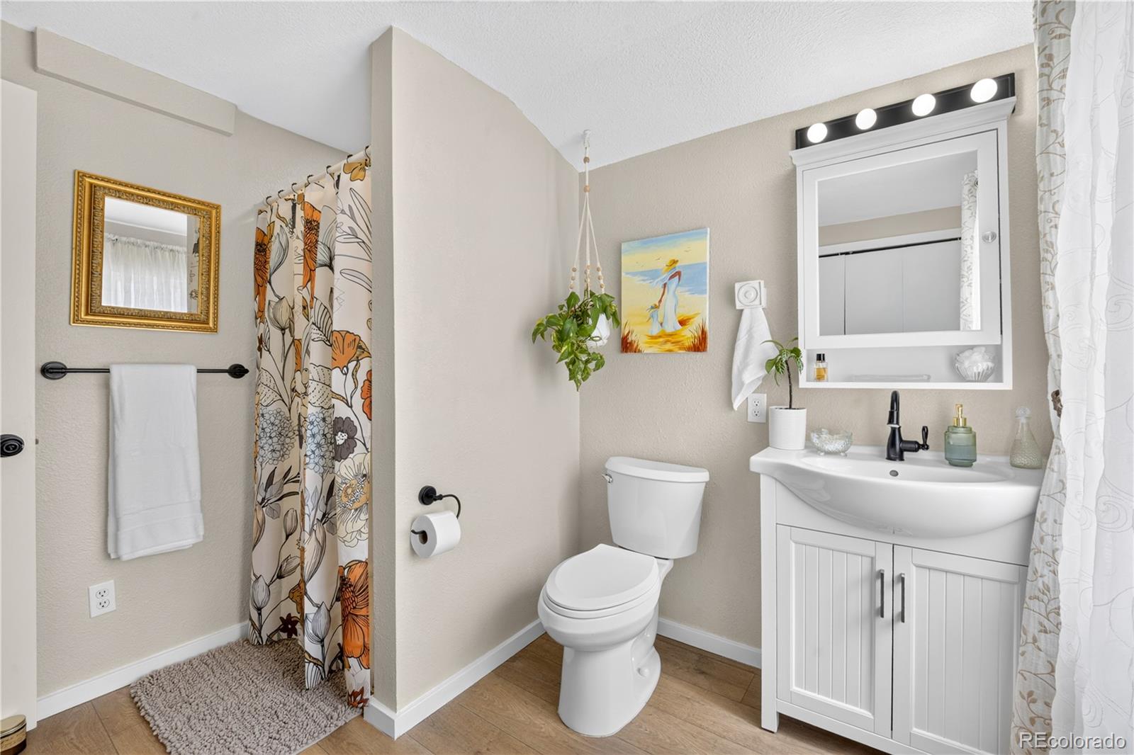 MLS Image #14 for 1057 e 5th street,loveland, Colorado