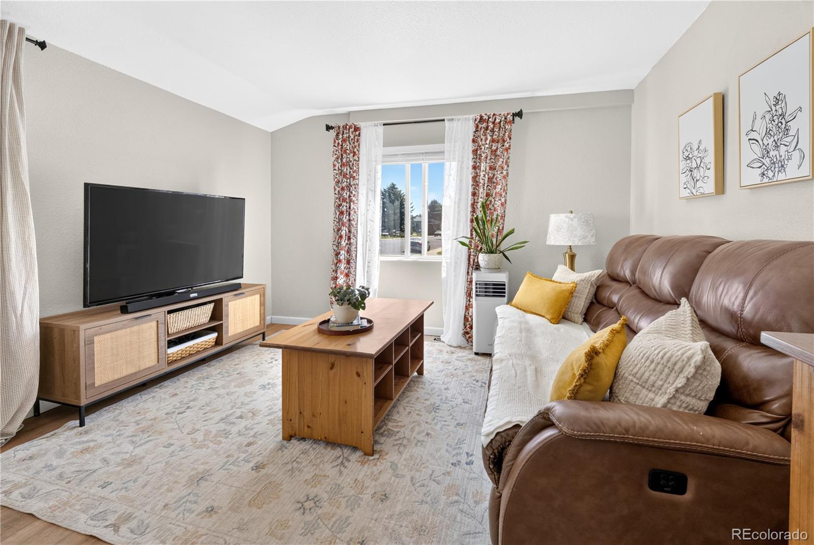 MLS Image #4 for 1057 e 5th street,loveland, Colorado