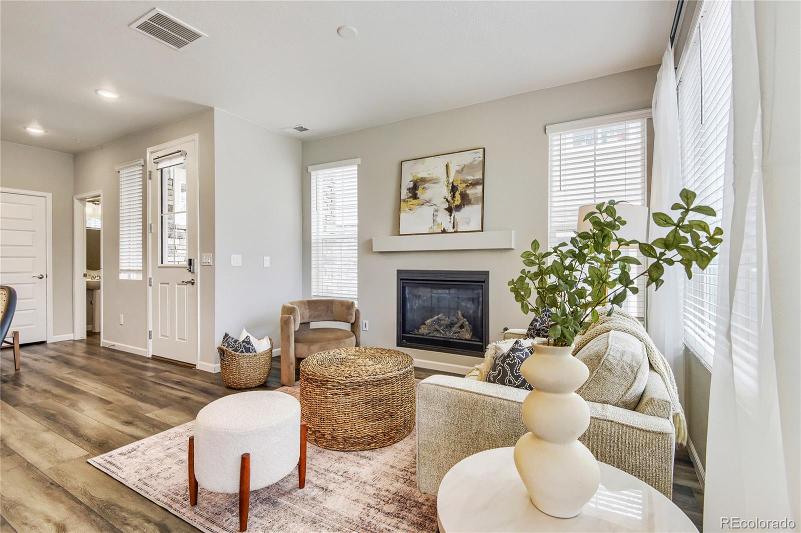MLS Image #3 for 23588 e ida drive,aurora, Colorado