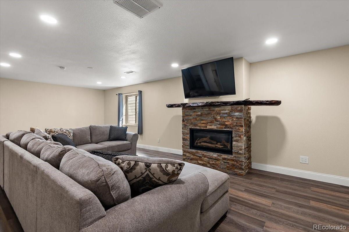 MLS Image #3 for 267 s dacona drive,pueblo, Colorado