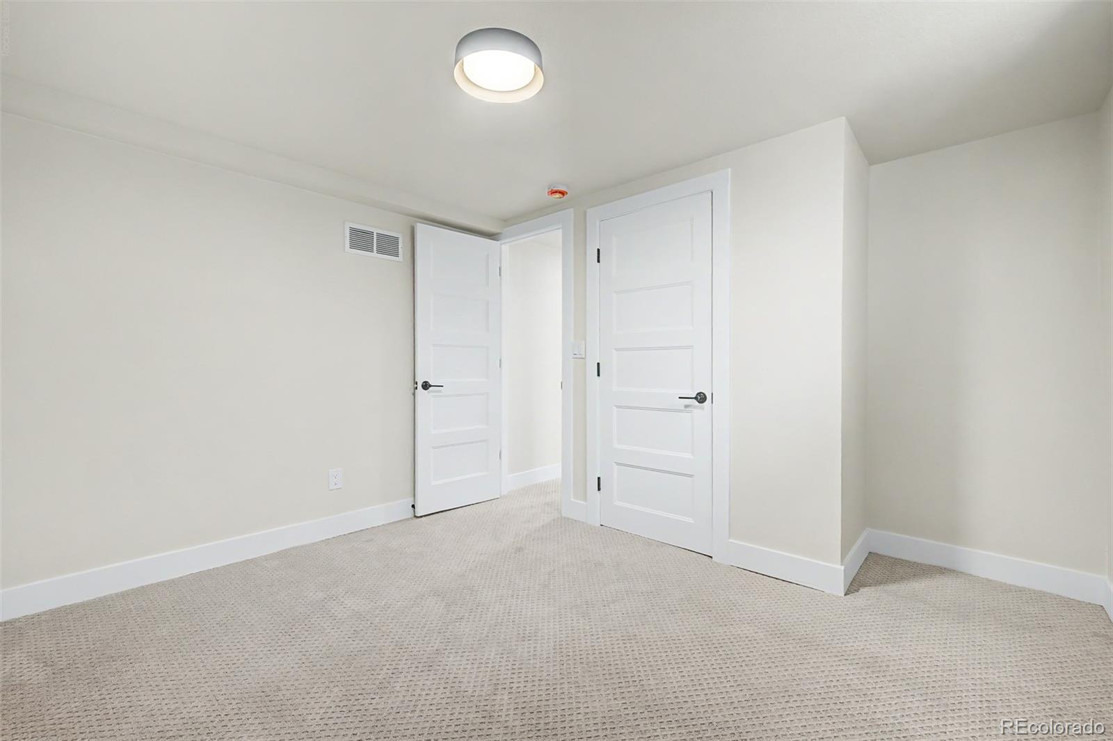 MLS Image #23 for 4667  badger lane,littleton, Colorado