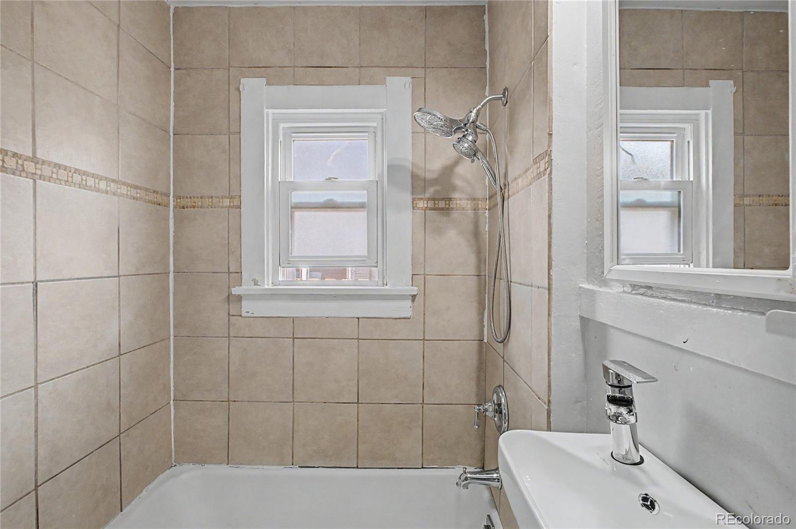 MLS Image #12 for 3318 n steele street,denver, Colorado