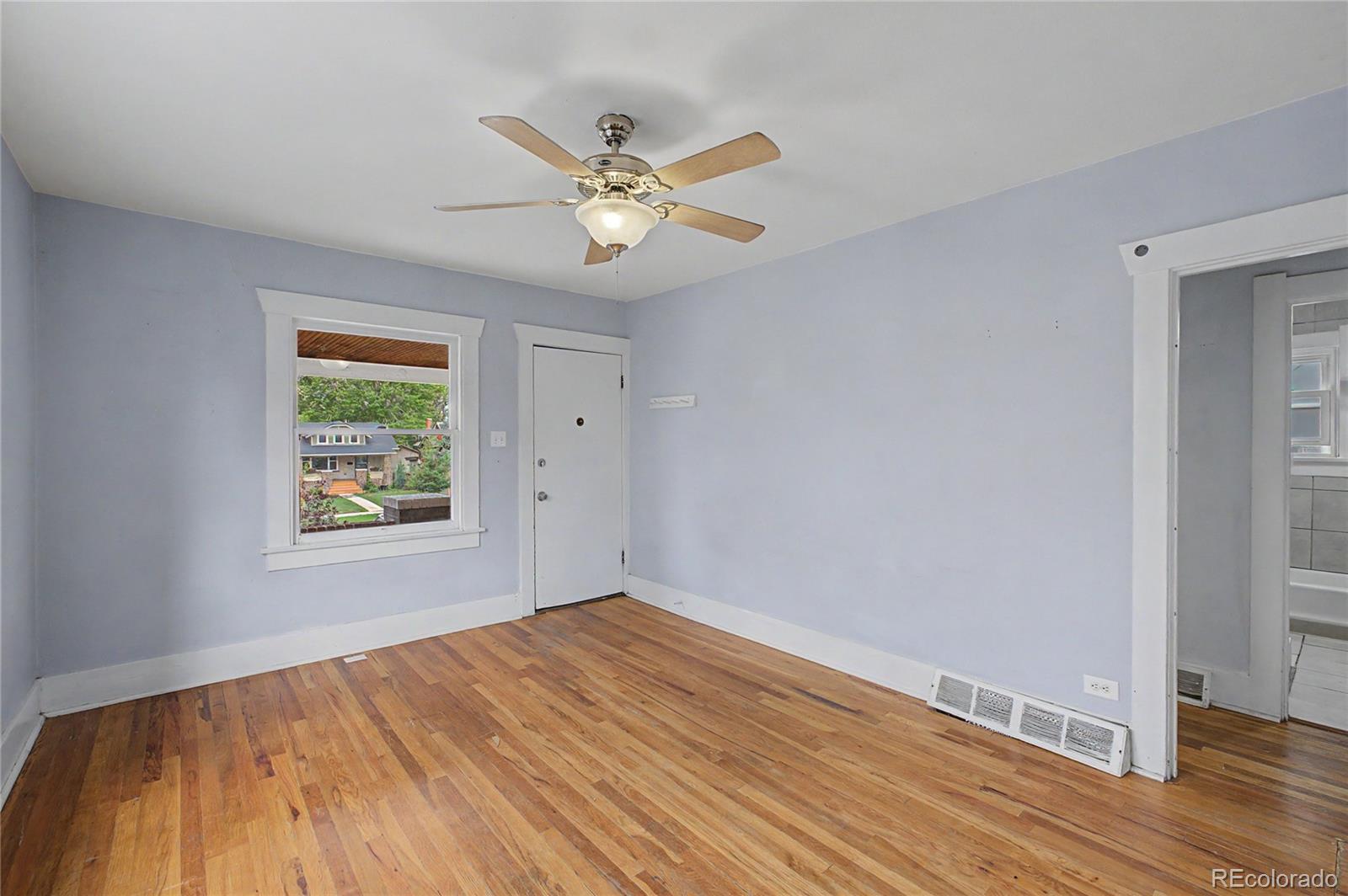 MLS Image #6 for 3318 n steele street,denver, Colorado