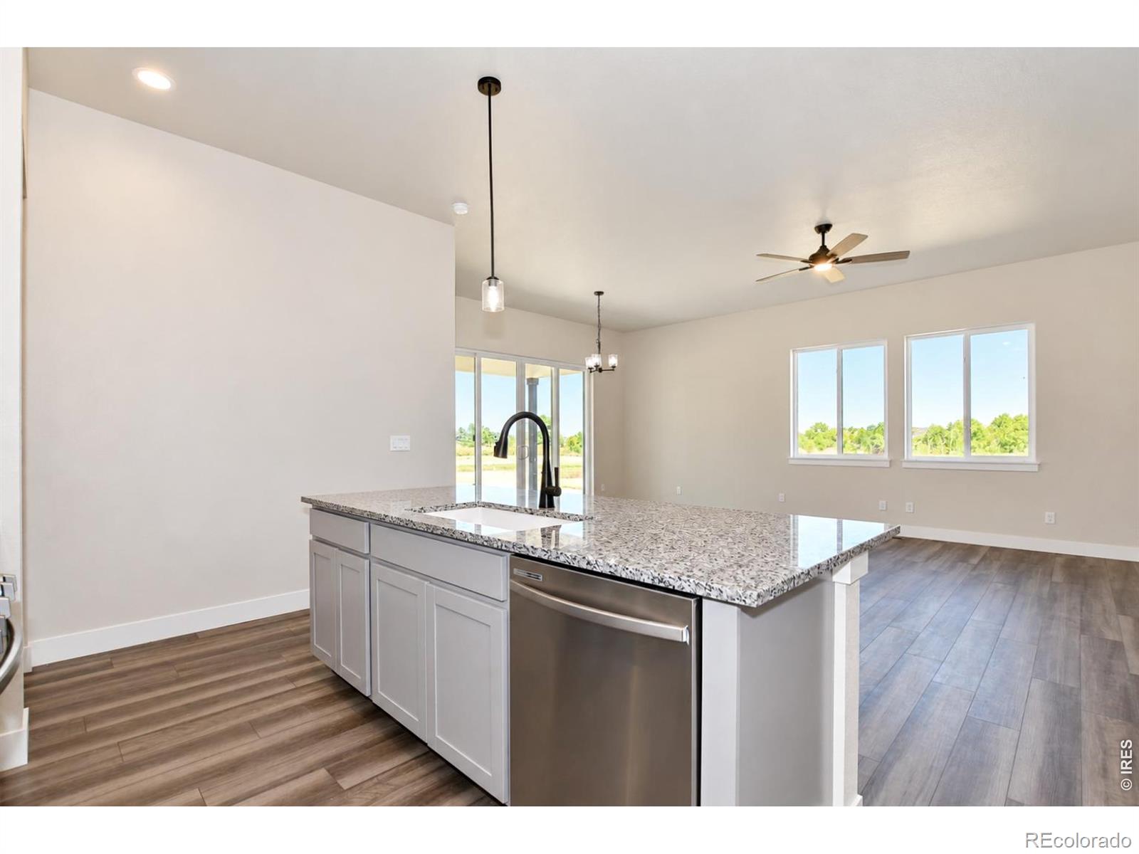 MLS Image #18 for 10531  12th street,greeley, Colorado