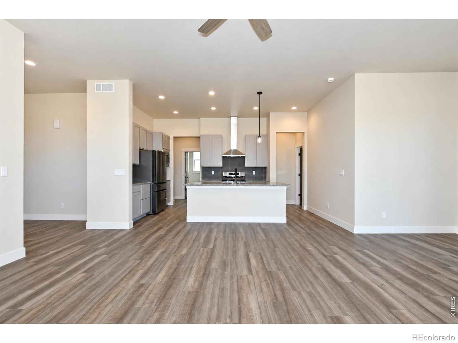 MLS Image #5 for 10531  12th street,greeley, Colorado