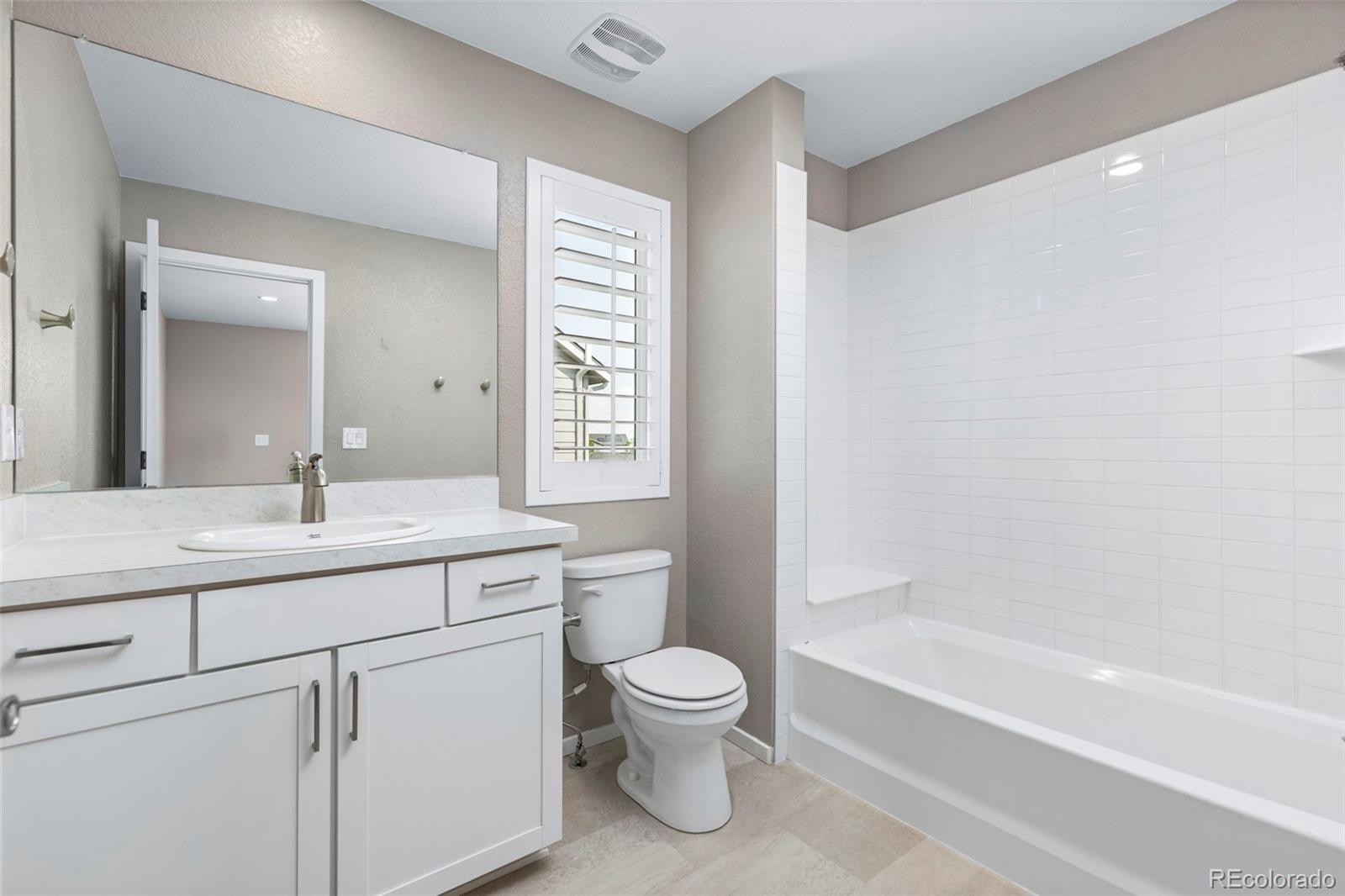 MLS Image #21 for 4674 n bend court,firestone, Colorado