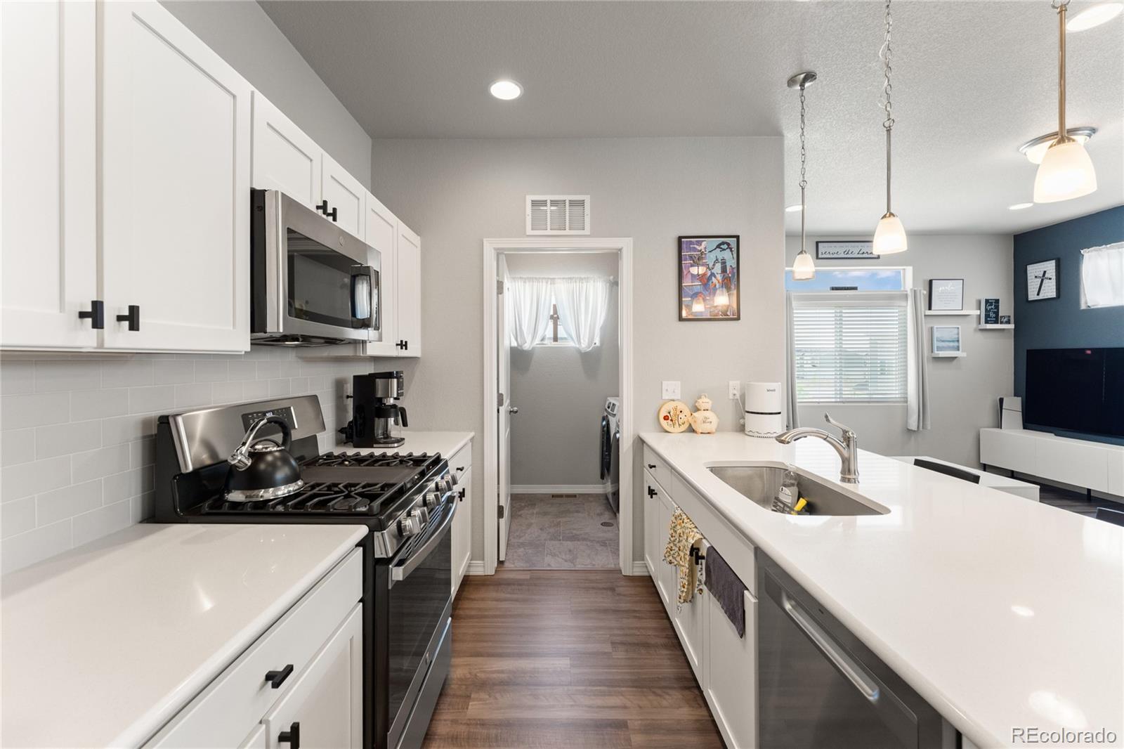 MLS Image #18 for 5234  aeroglide loop,colorado springs, Colorado