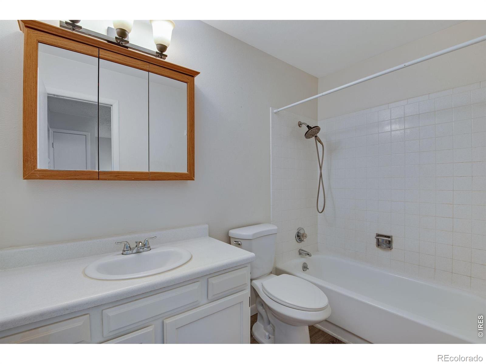 MLS Image #24 for 2630 s vaughn way,aurora, Colorado