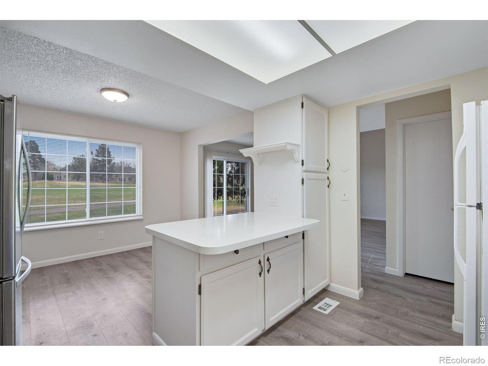 MLS Image #38 for 2630 s vaughn way,aurora, Colorado
