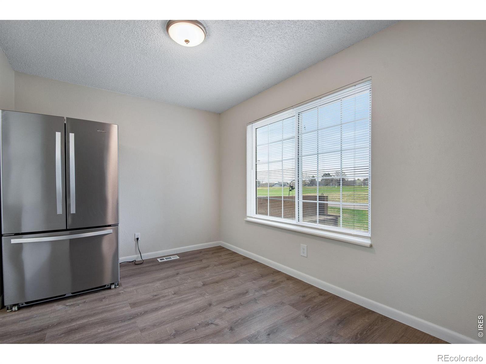MLS Image #4 for 2630 s vaughn way,aurora, Colorado