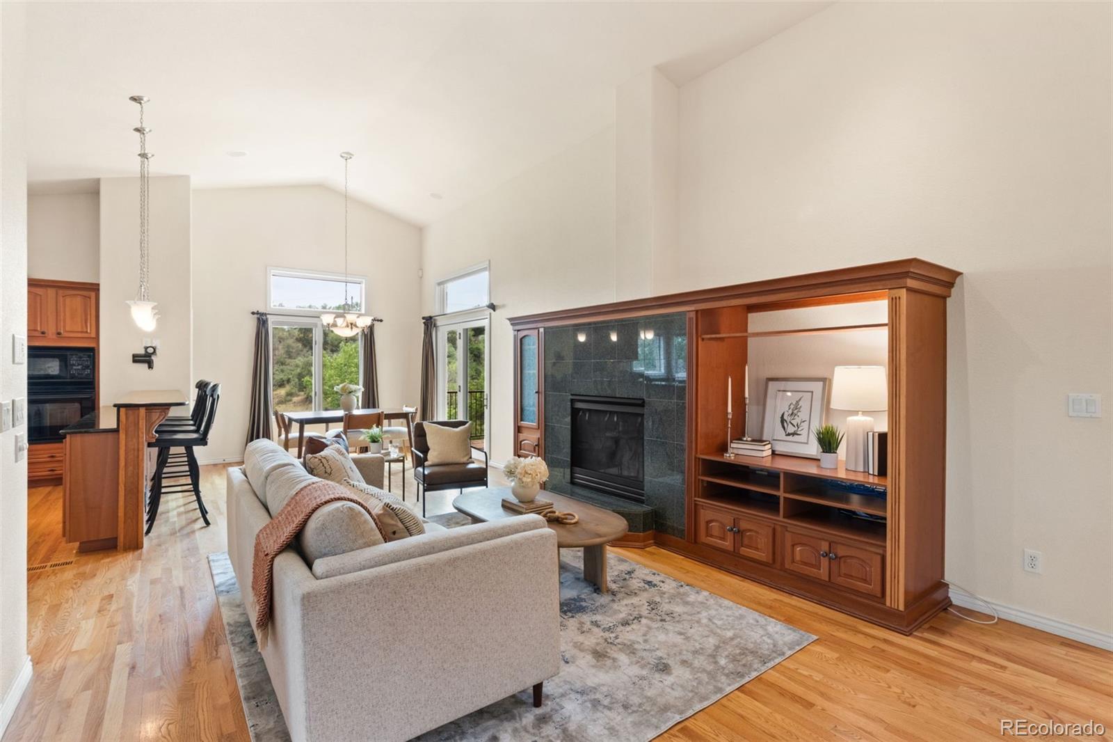MLS Image #5 for 2425  mesa crest grove,colorado springs, Colorado