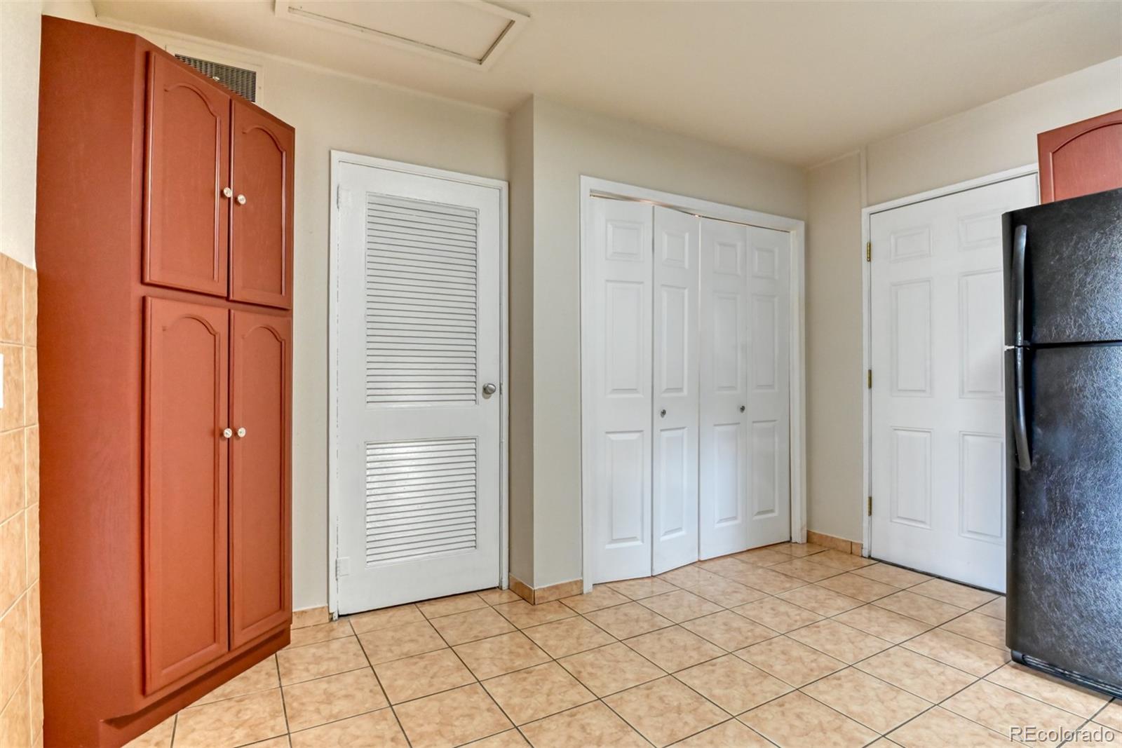 MLS Image #10 for 1225  rockwood avenue,colorado springs, Colorado