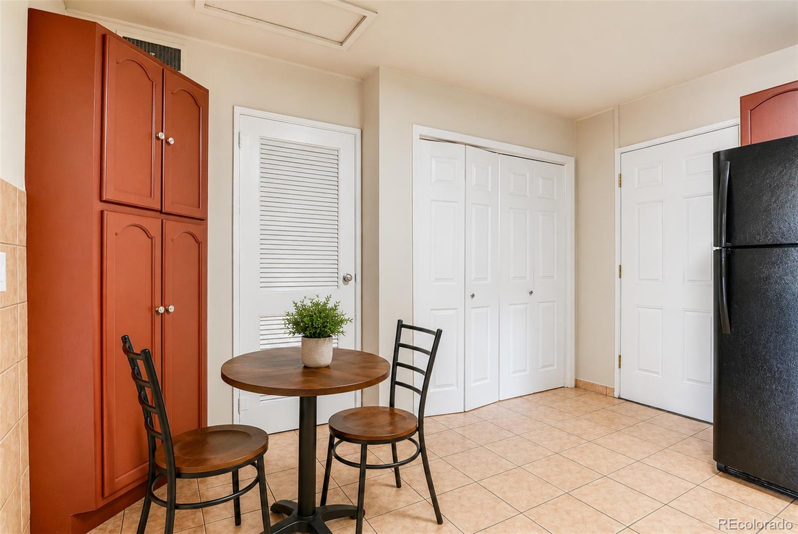 MLS Image #11 for 1225  rockwood avenue,colorado springs, Colorado