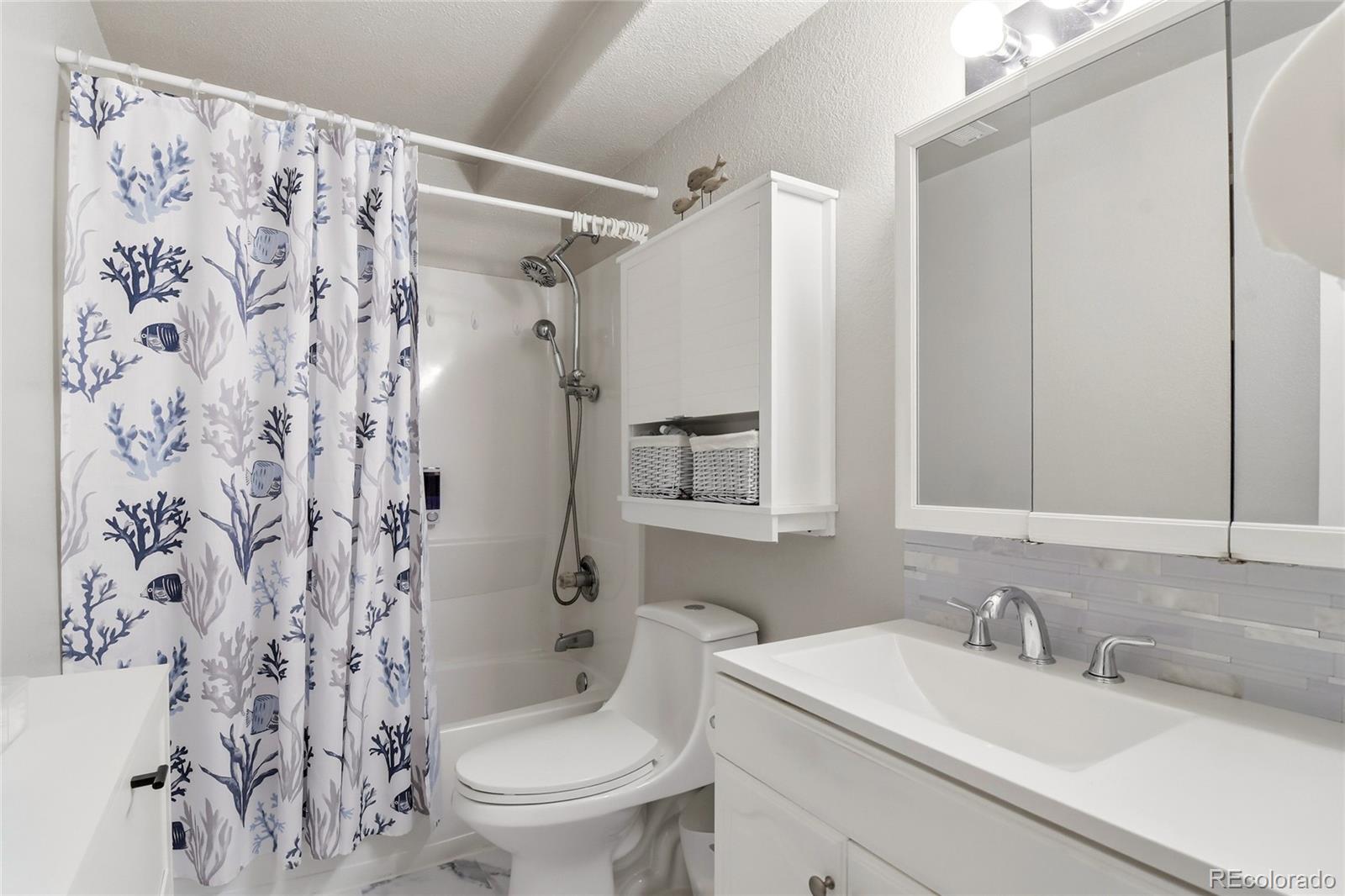 MLS Image #32 for 1483 s ulster street,denver, Colorado