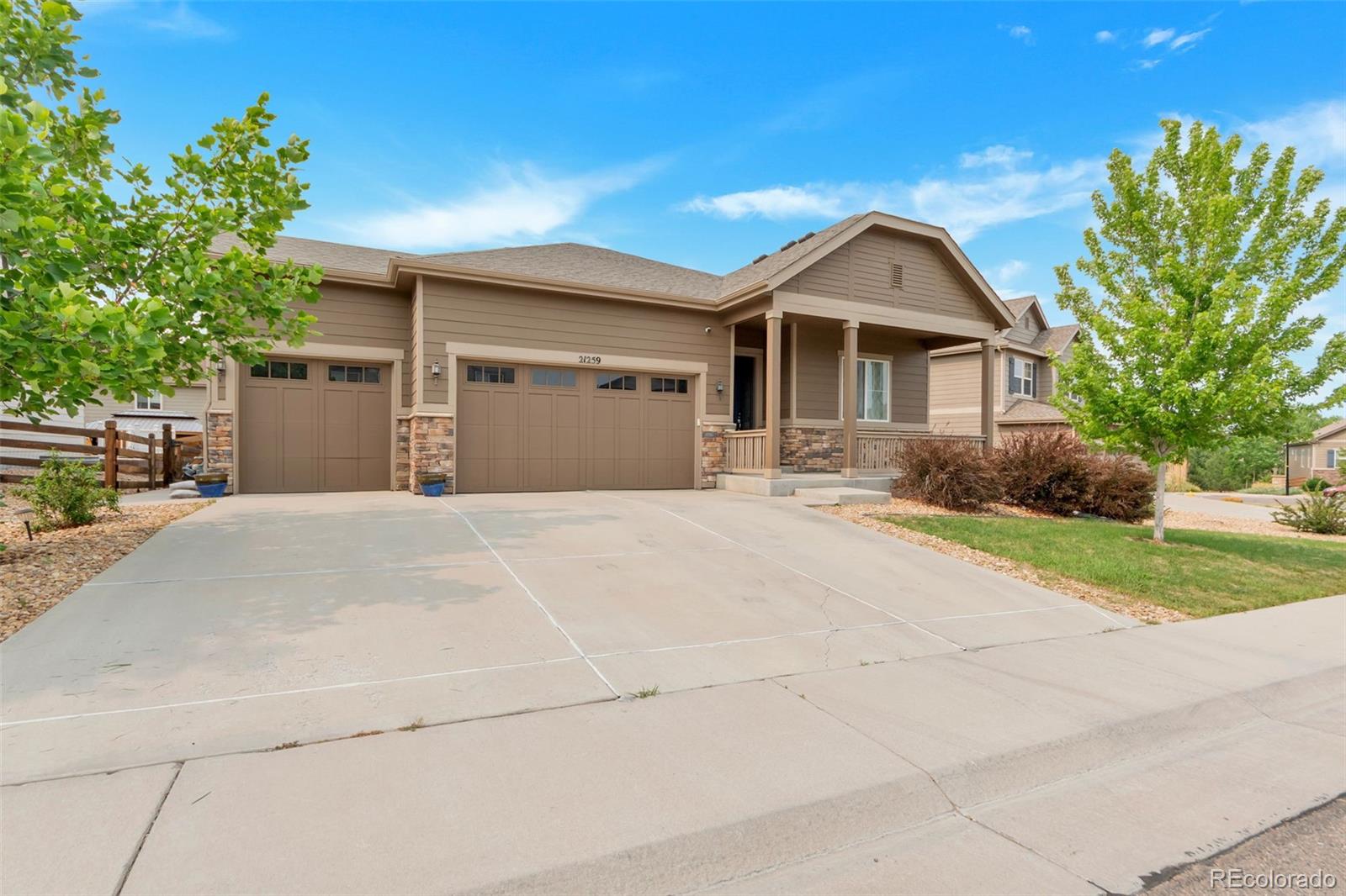 MLS Image #1 for 21259 e layton lane,aurora, Colorado