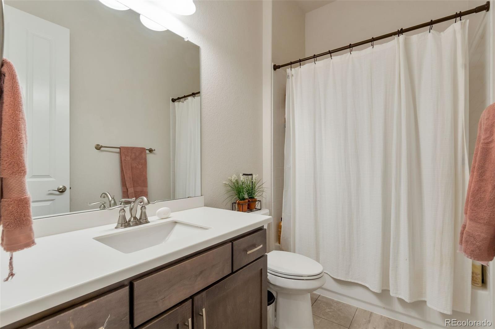 MLS Image #12 for 21259 e layton lane,aurora, Colorado