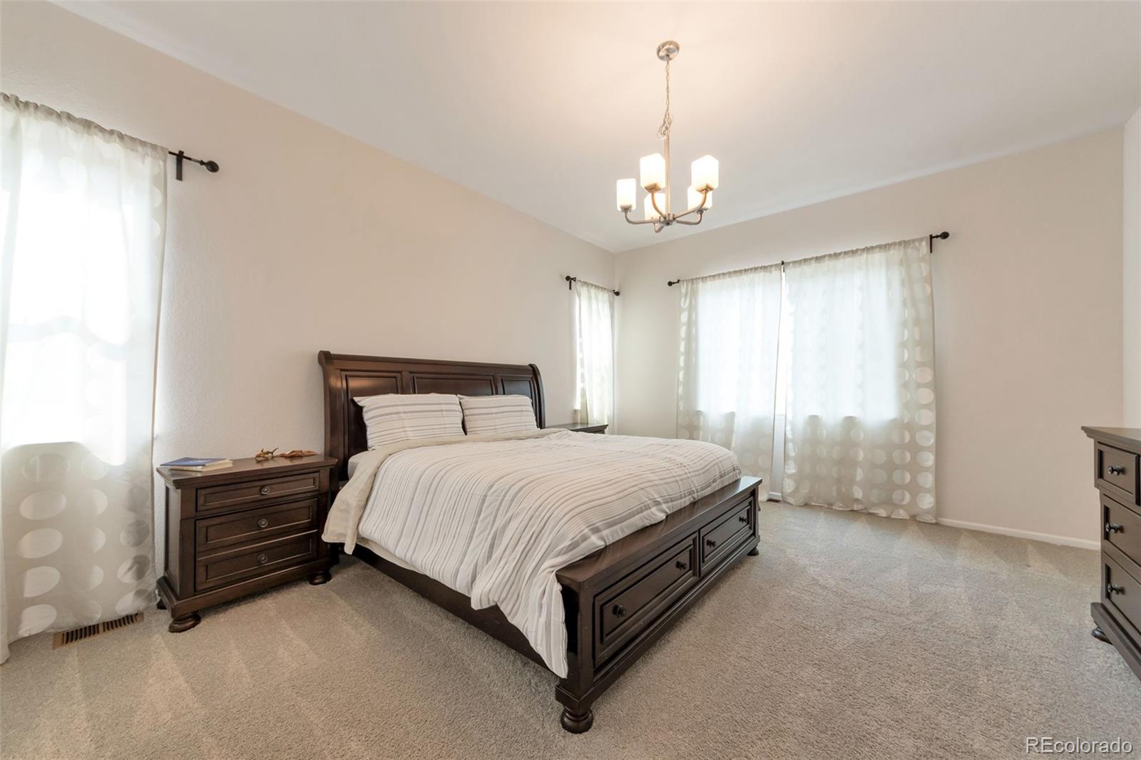MLS Image #15 for 21259 e layton lane,aurora, Colorado