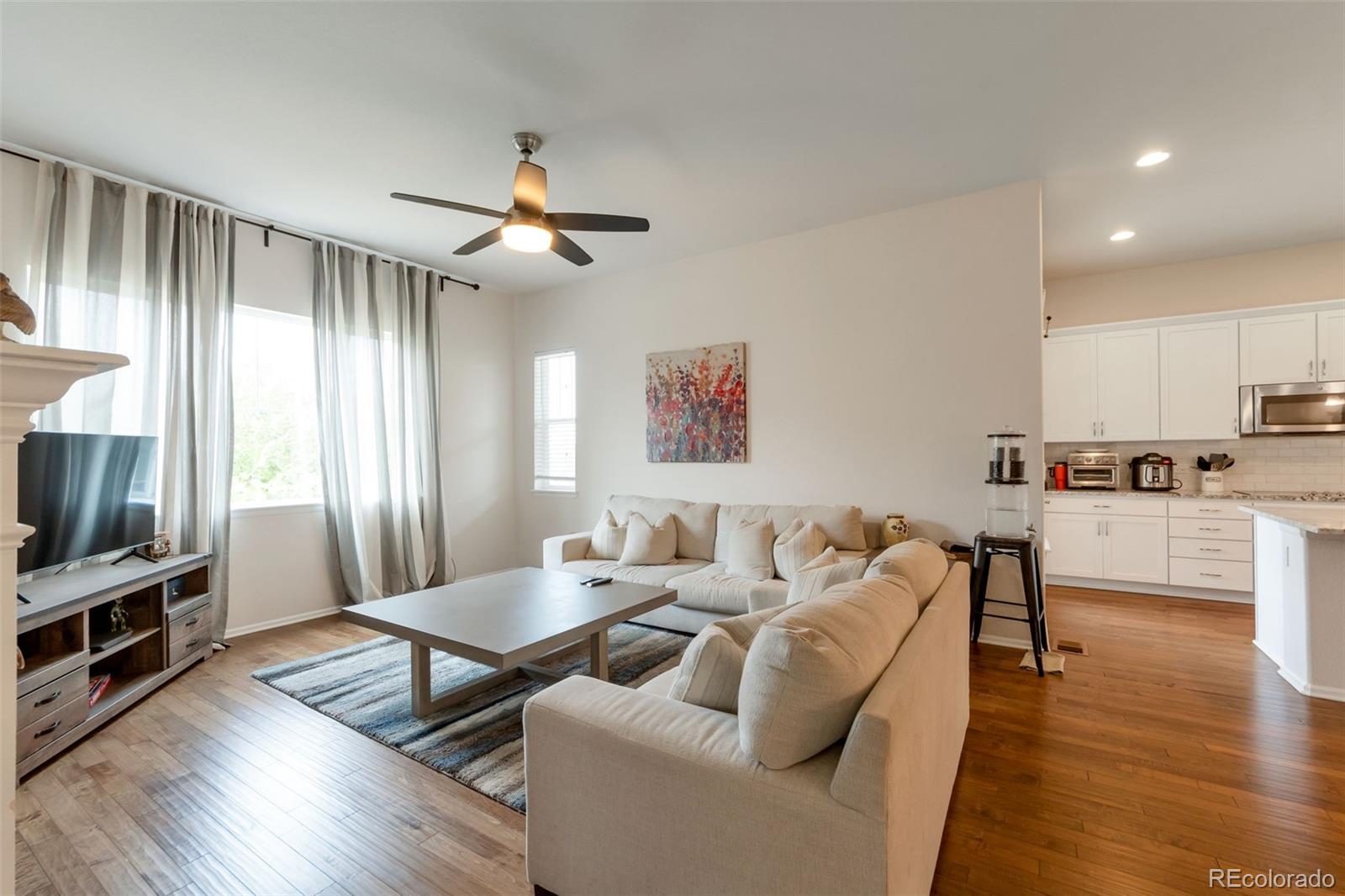 MLS Image #8 for 21259 e layton lane,aurora, Colorado
