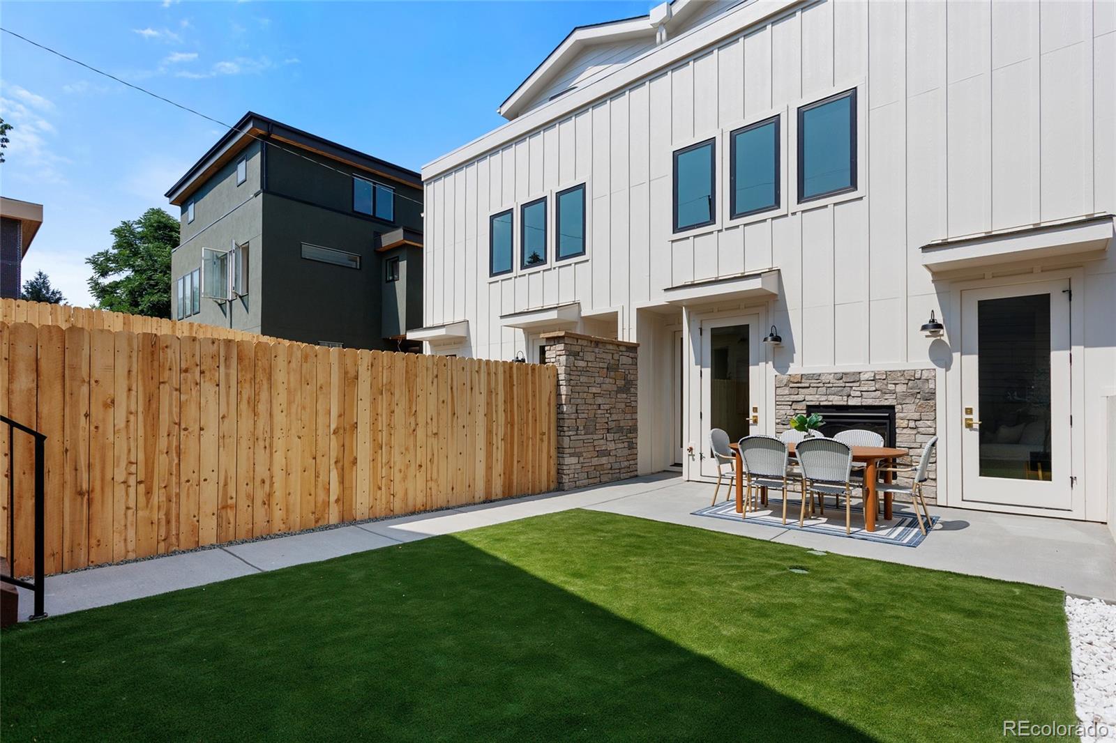 MLS Image #11 for 2160 s grant street,denver, Colorado
