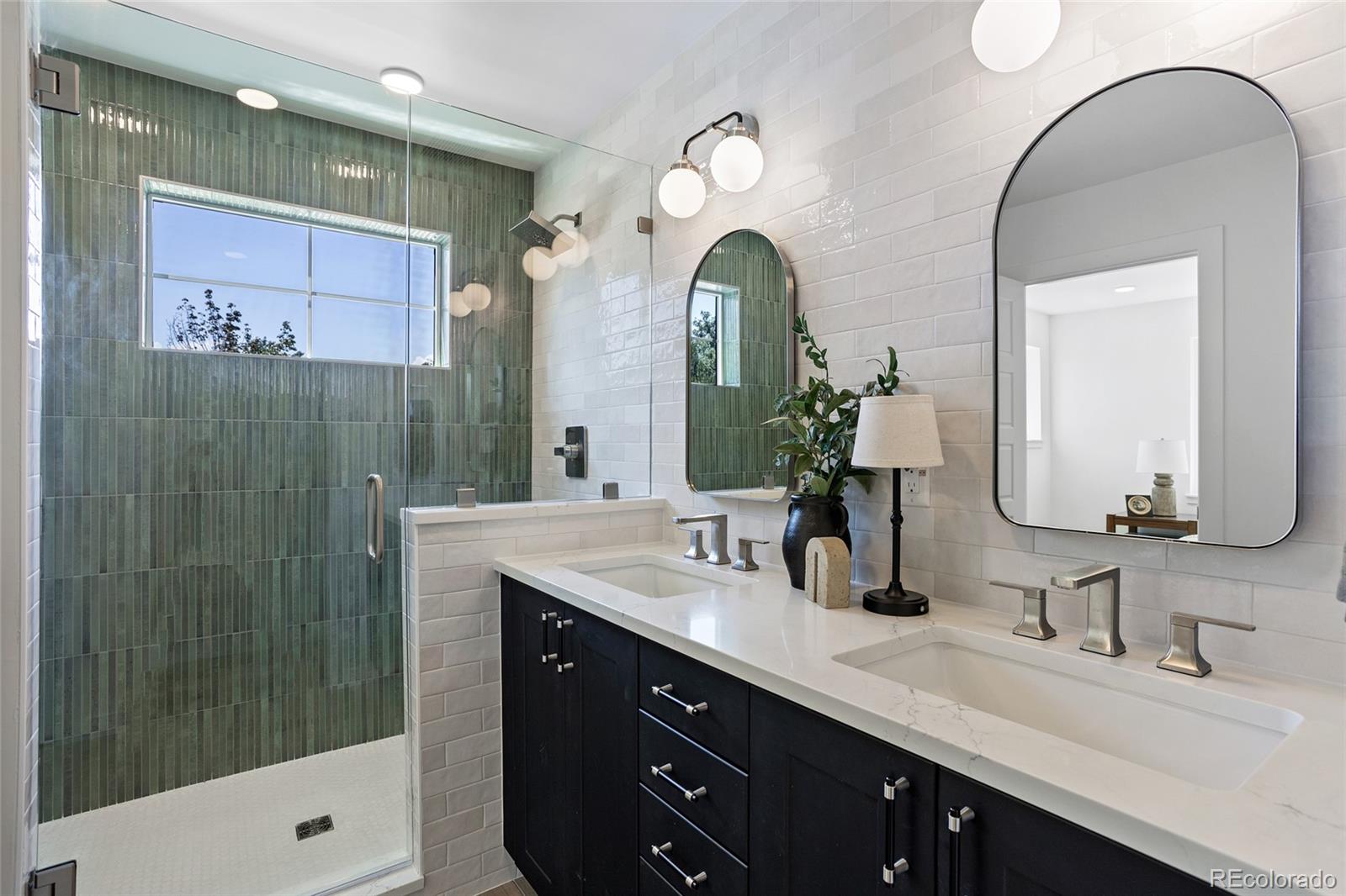 MLS Image #18 for 2160 s grant street,denver, Colorado