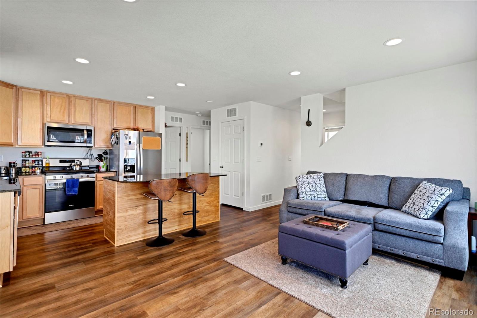 MLS Image #2 for 5769  thurless lane,colorado springs, Colorado