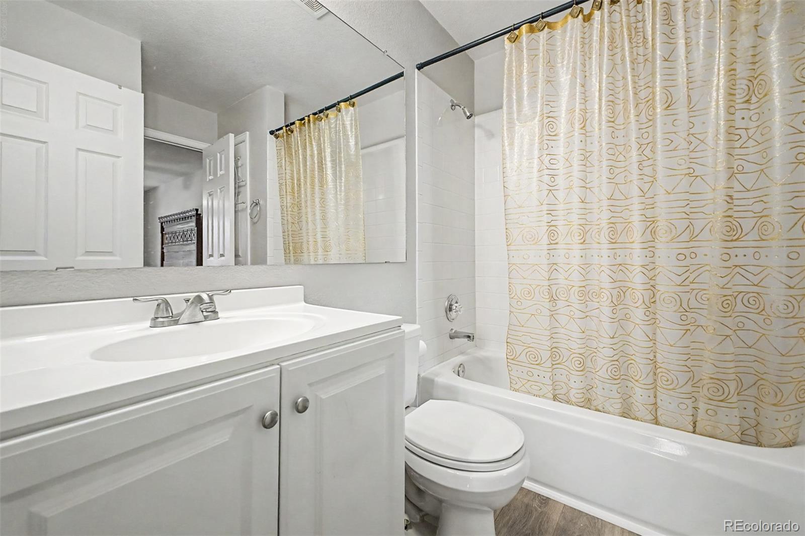 MLS Image #14 for 12212  bannock circle,denver, Colorado