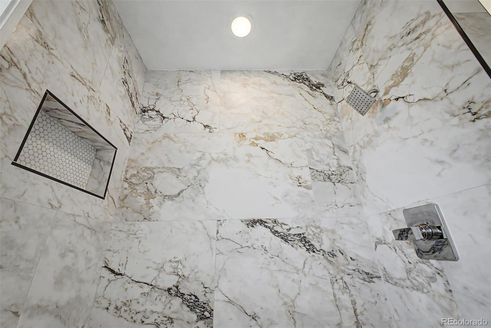 MLS Image #15 for 2318 s perry street,denver, Colorado