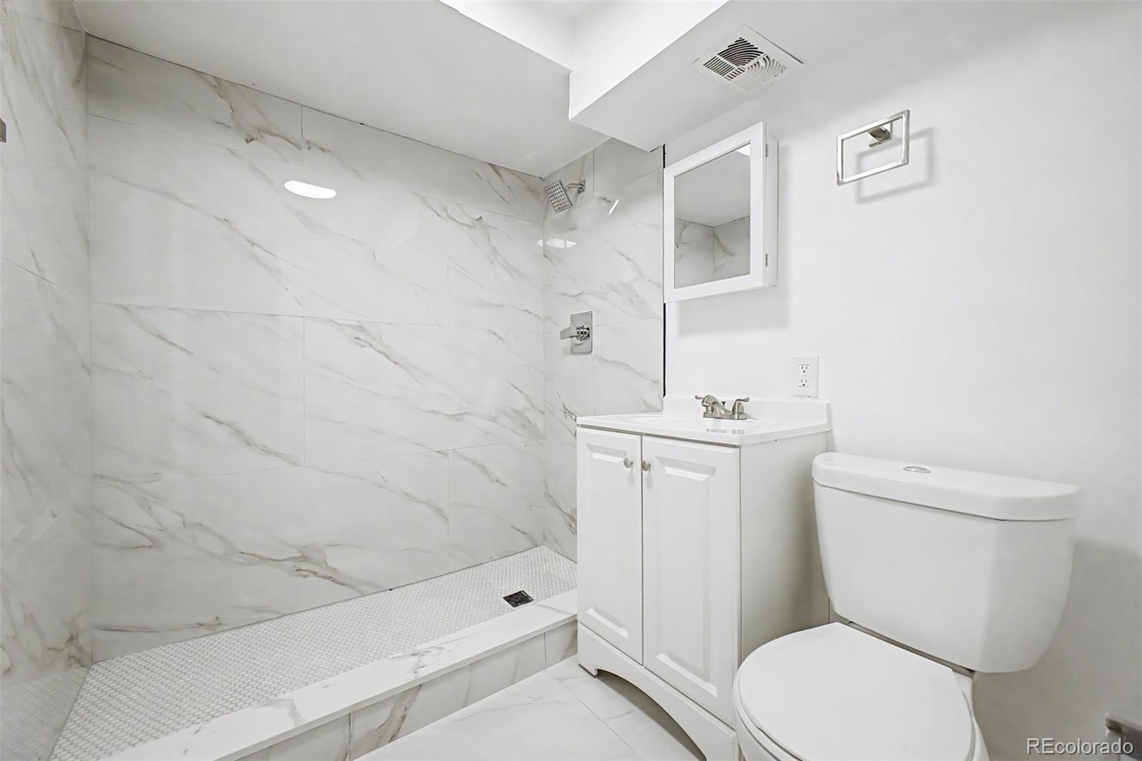 MLS Image #23 for 2318 s perry street,denver, Colorado