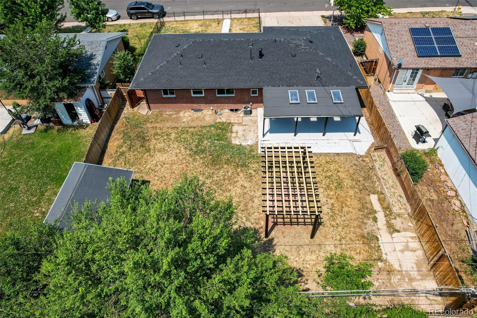 MLS Image #29 for 2318 s perry street,denver, Colorado