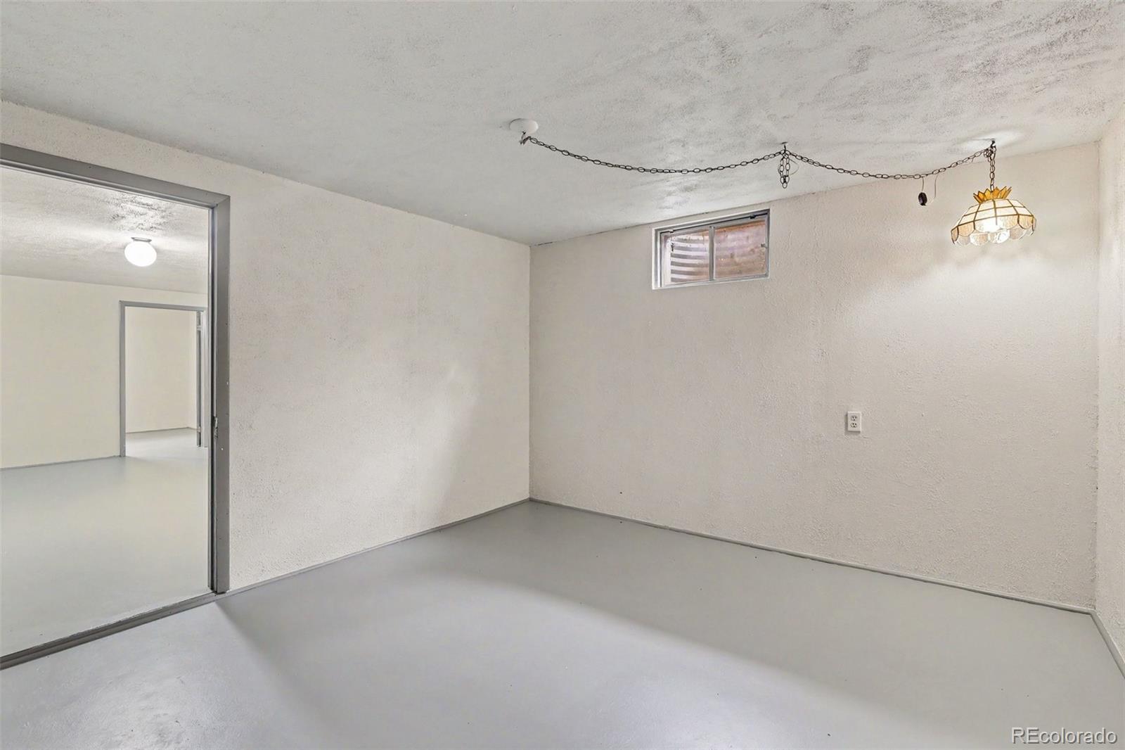 MLS Image #22 for 933  nelson street,lakewood, Colorado
