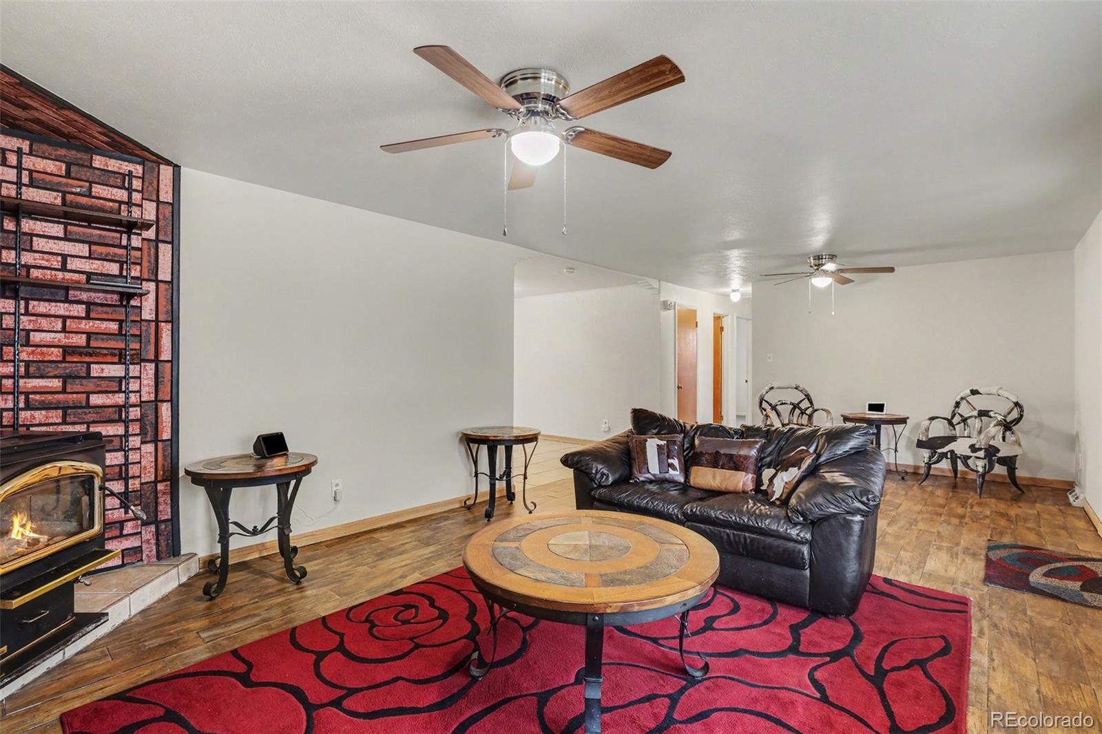 MLS Image #3 for 933  nelson street,lakewood, Colorado
