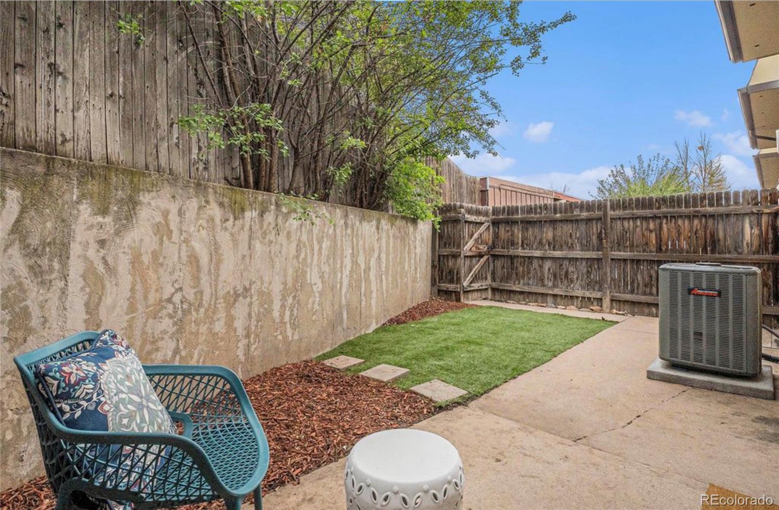 MLS Image #10 for 5573 s lowell boulevard,littleton, Colorado