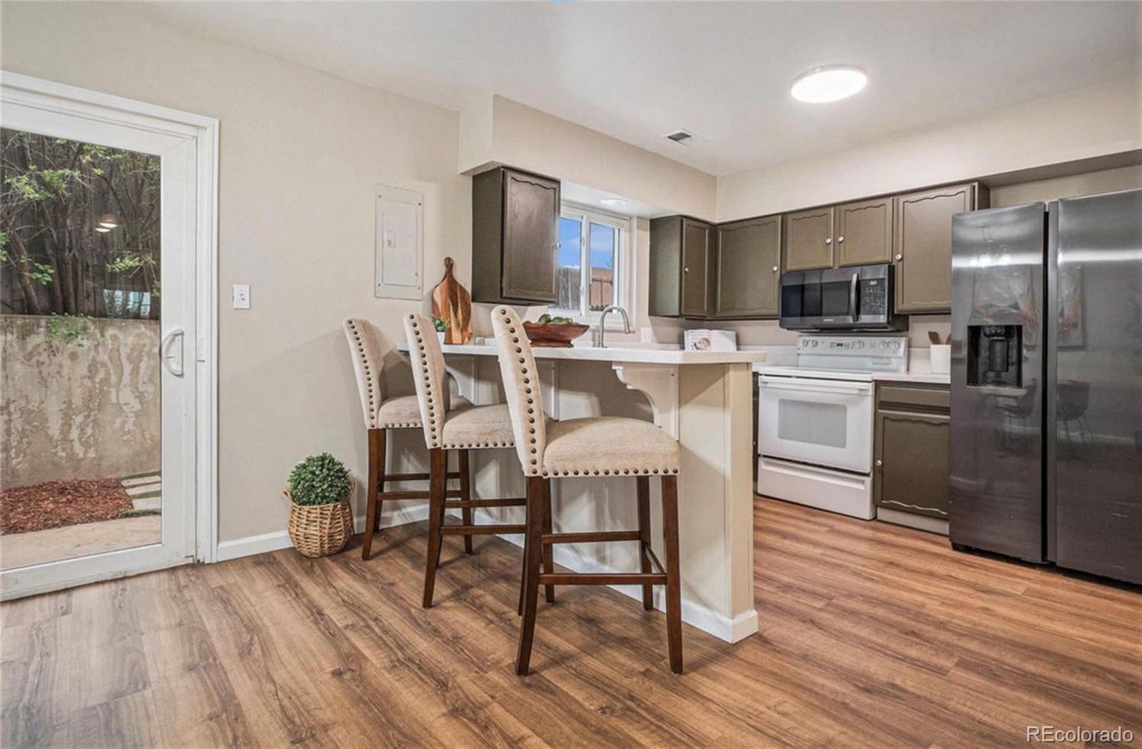 MLS Image #3 for 5573 s lowell boulevard,littleton, Colorado