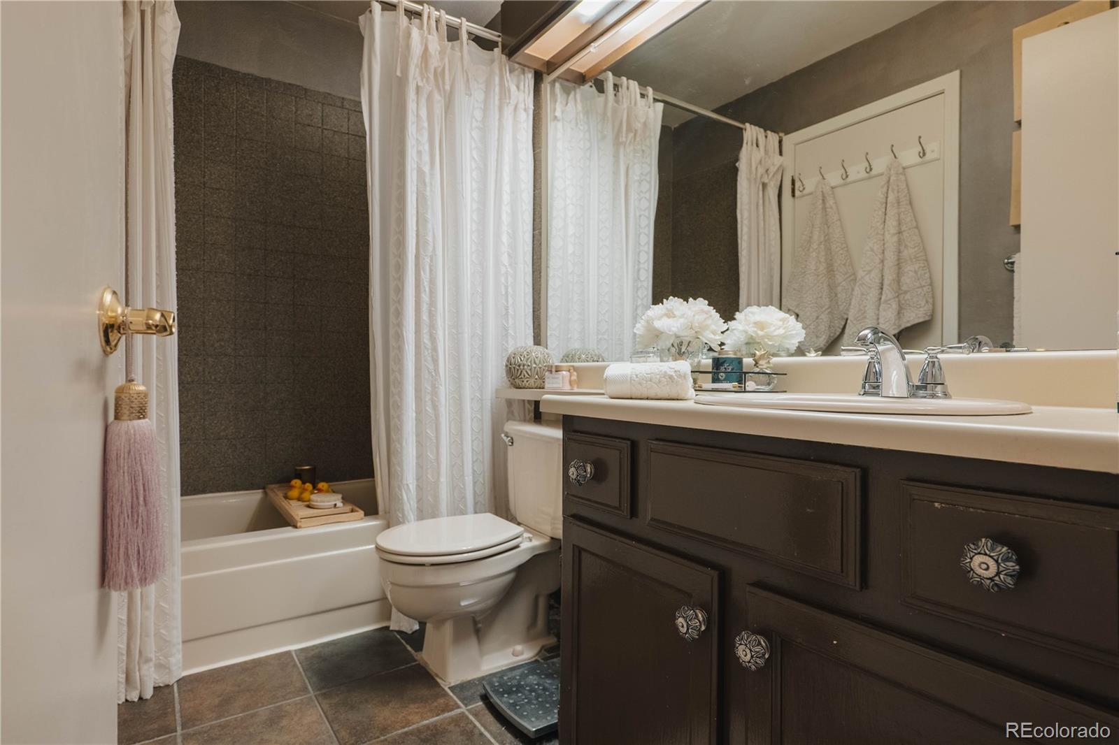 MLS Image #15 for 1258  ridgeglen way,littleton, Colorado
