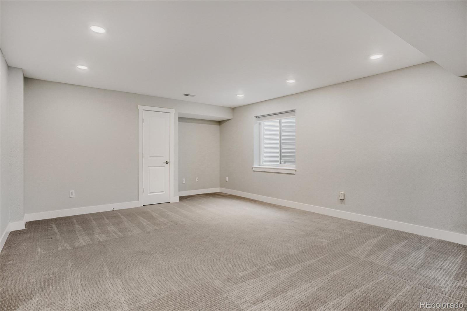 MLS Image #15 for 1114 w 135th lane,denver, Colorado