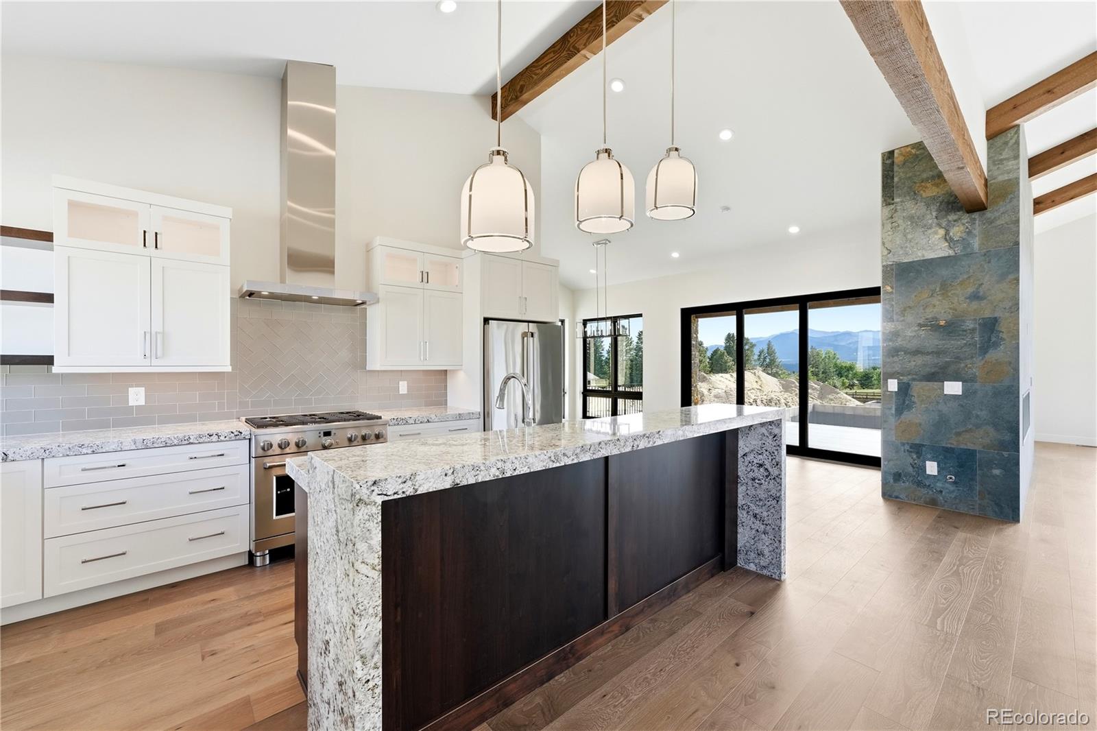 MLS Image #11 for 390  silver rock place,colorado springs, Colorado