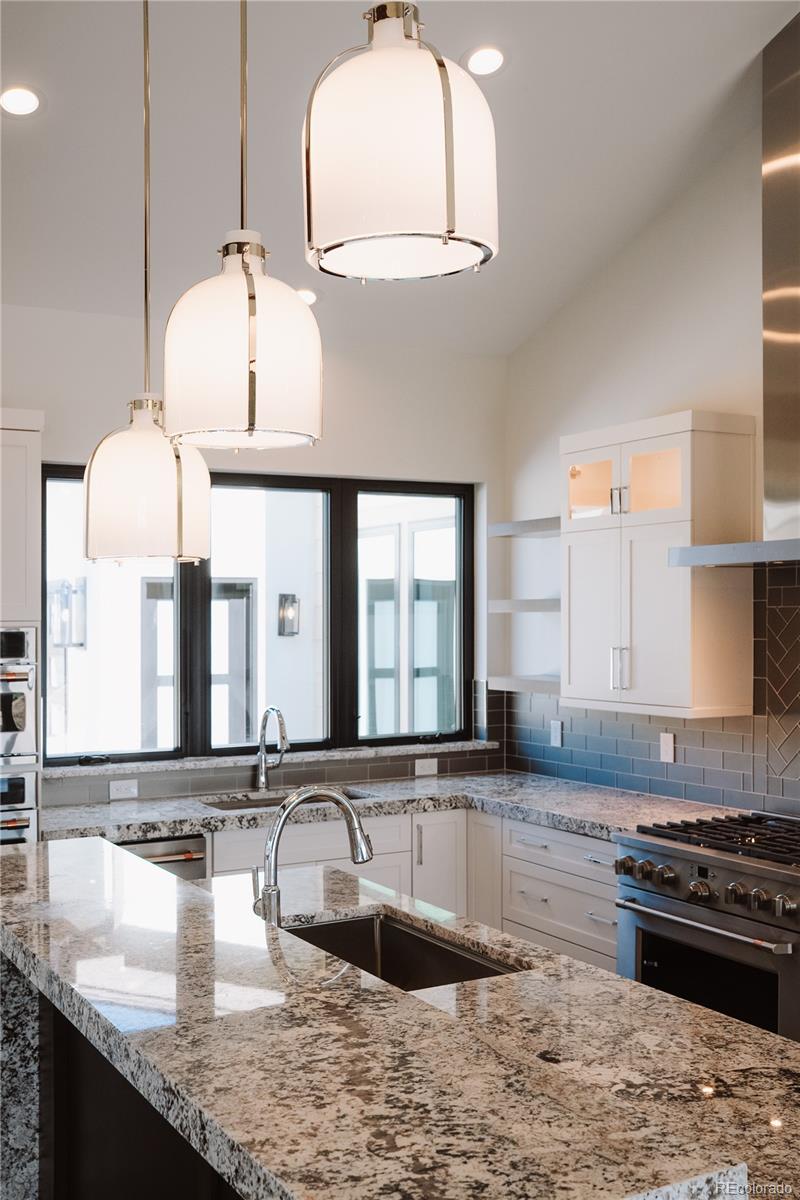 MLS Image #12 for 390  silver rock place,colorado springs, Colorado