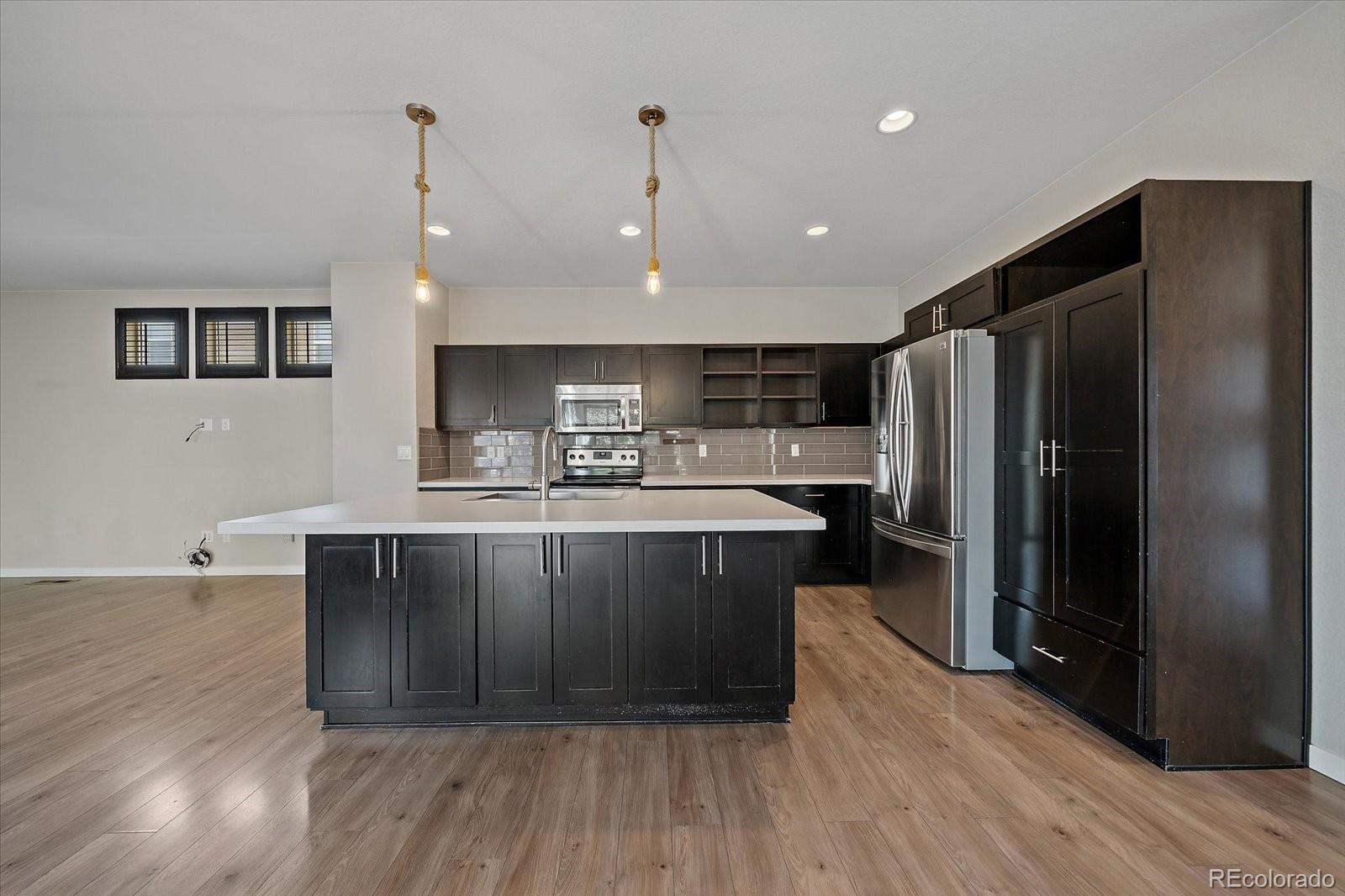 MLS Image #20 for 10214  telluride way,commerce city, Colorado