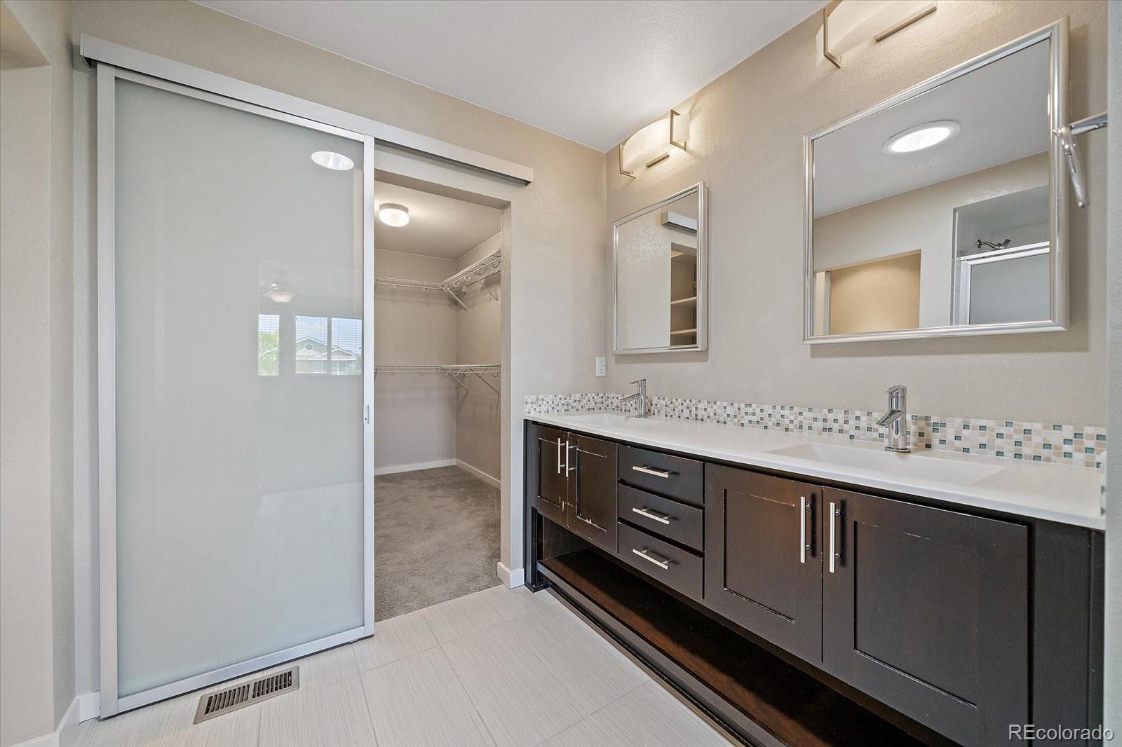 MLS Image #29 for 10214  telluride way,commerce city, Colorado