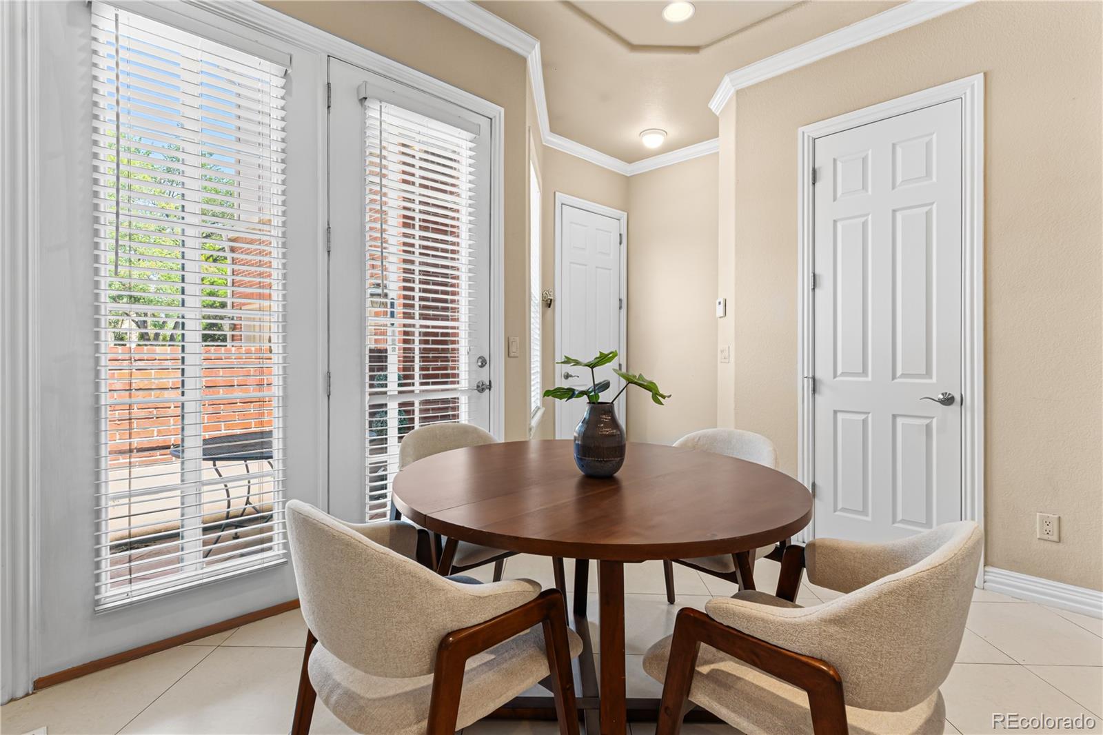 MLS Image #12 for 2353 n washington street,denver, Colorado