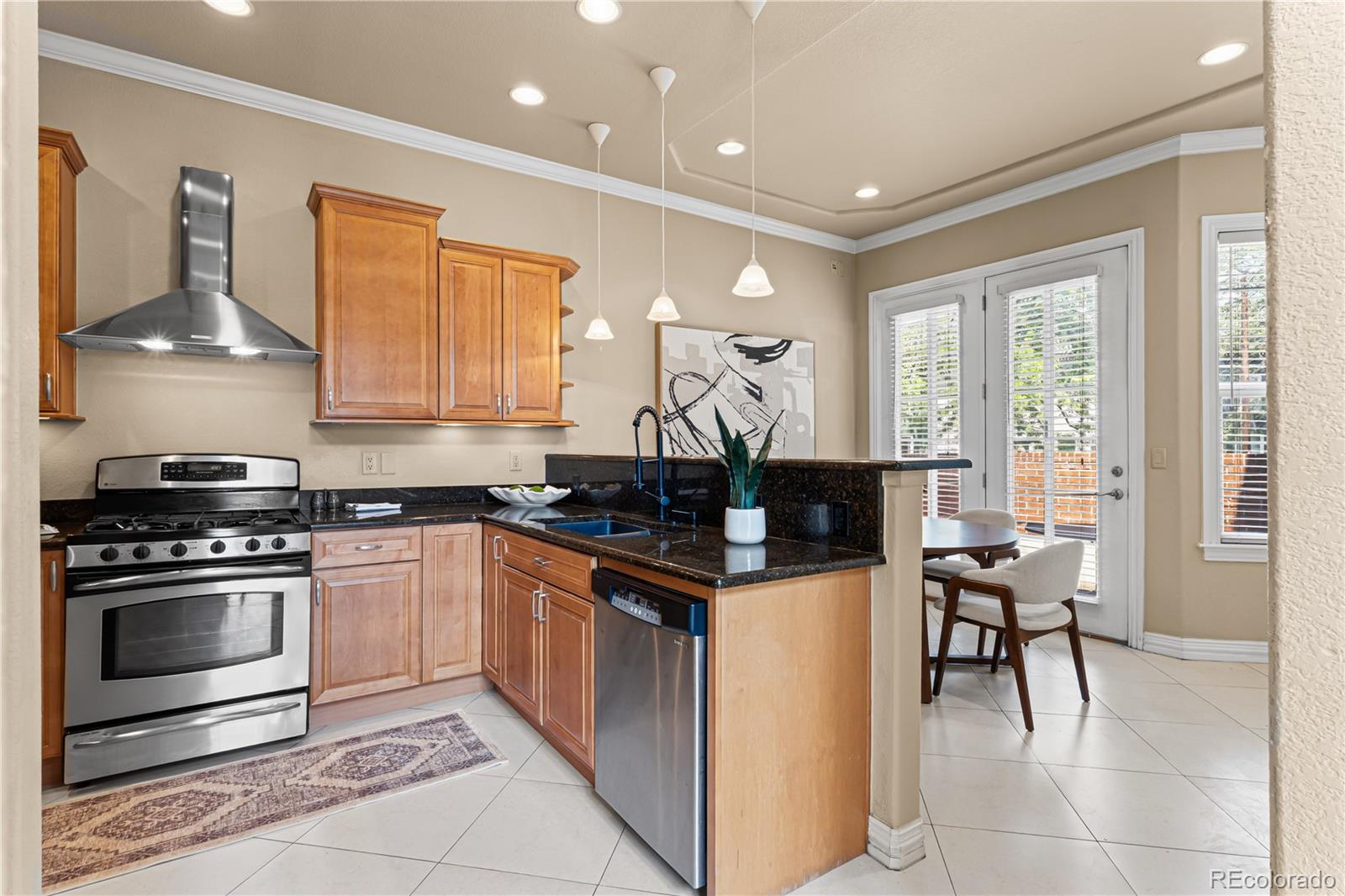 MLS Image #8 for 2353 n washington street,denver, Colorado