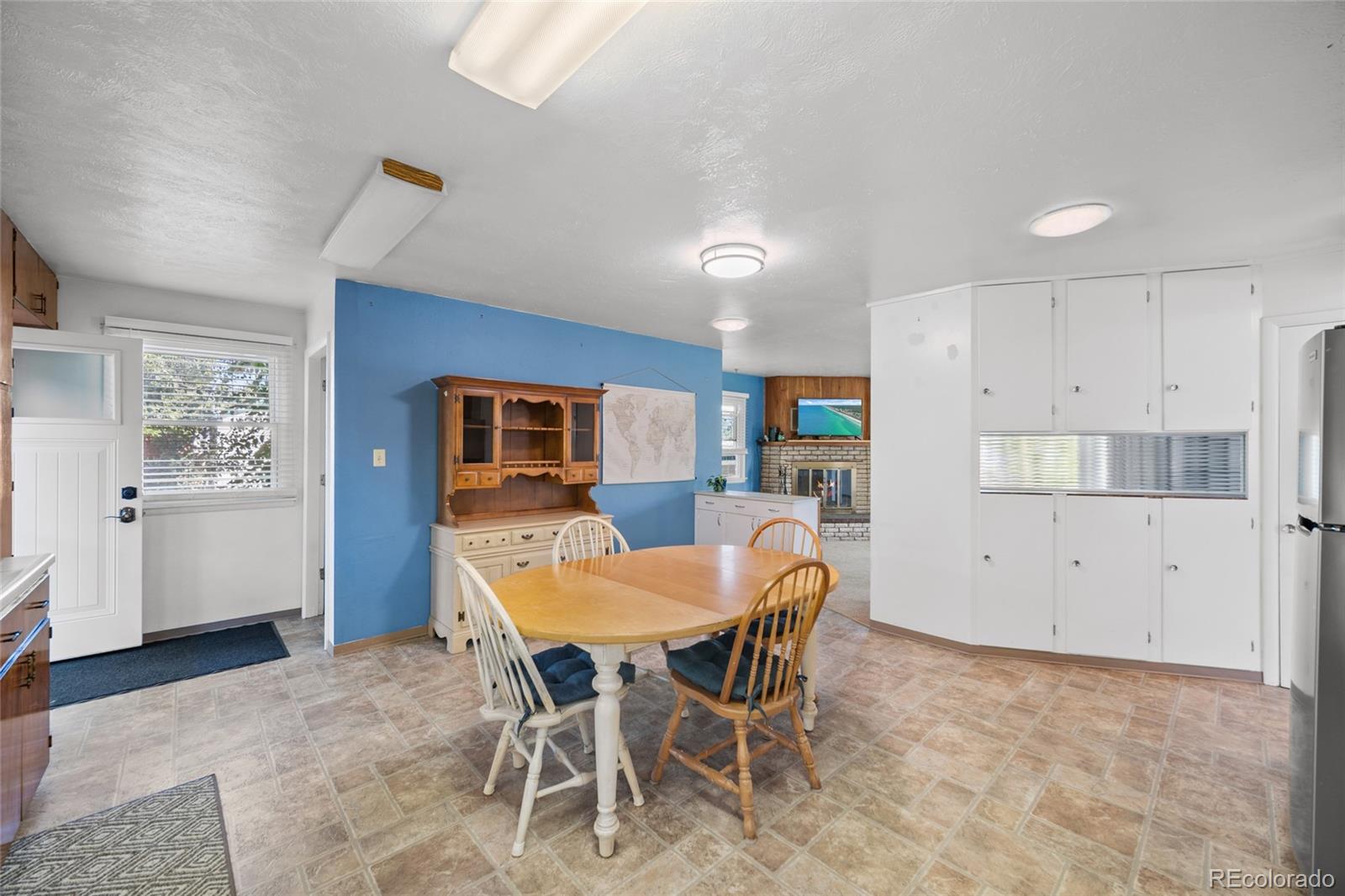 MLS Image #10 for 2515 e san miguel street,colorado springs, Colorado