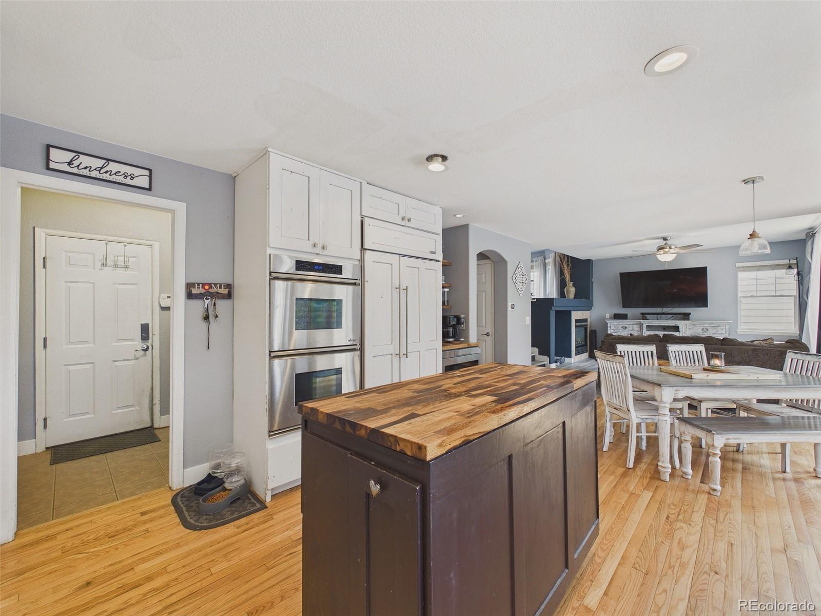 MLS Image #16 for 24734 e gunnison drive,aurora, Colorado