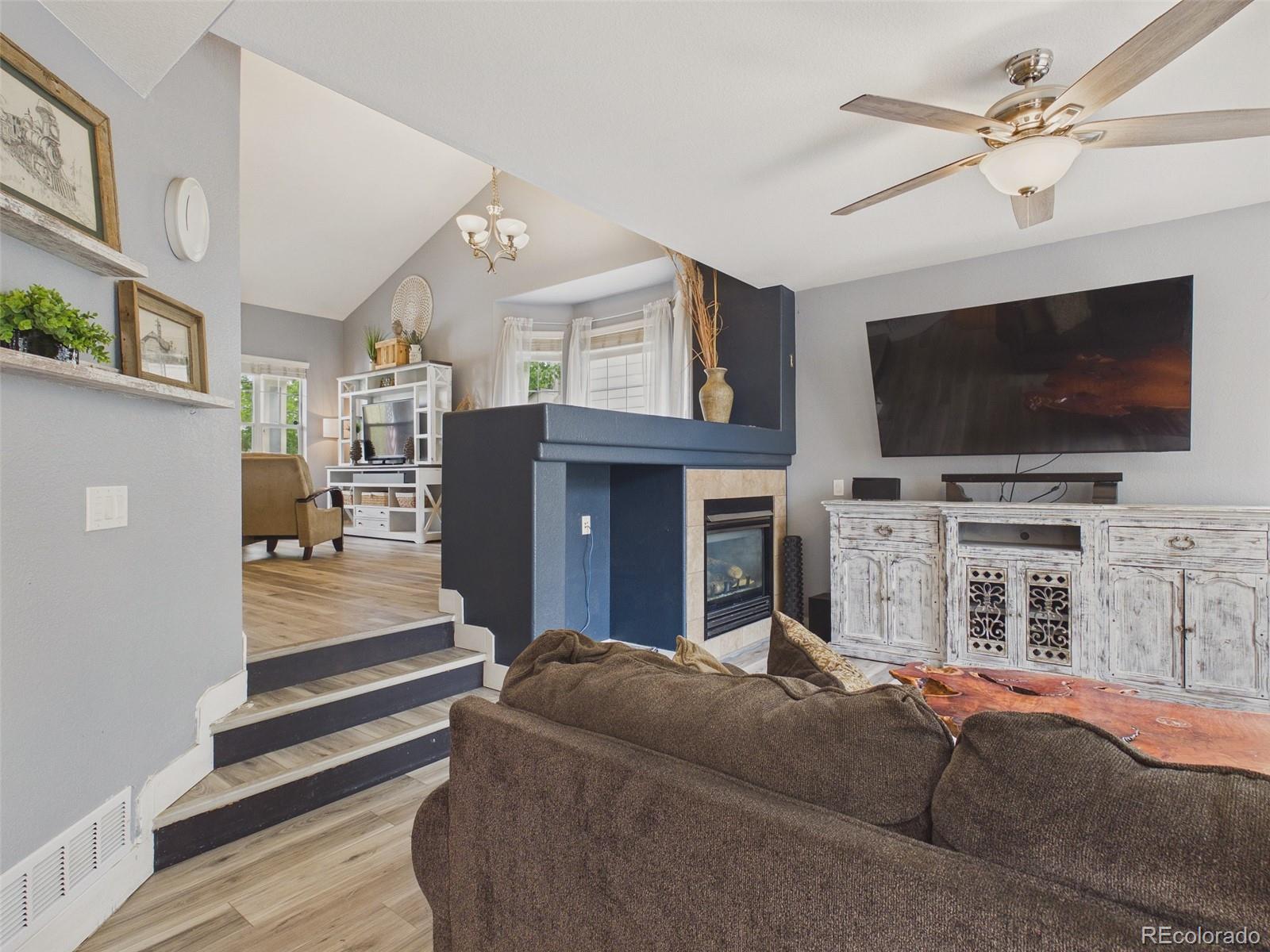 MLS Image #8 for 24734 e gunnison drive,aurora, Colorado