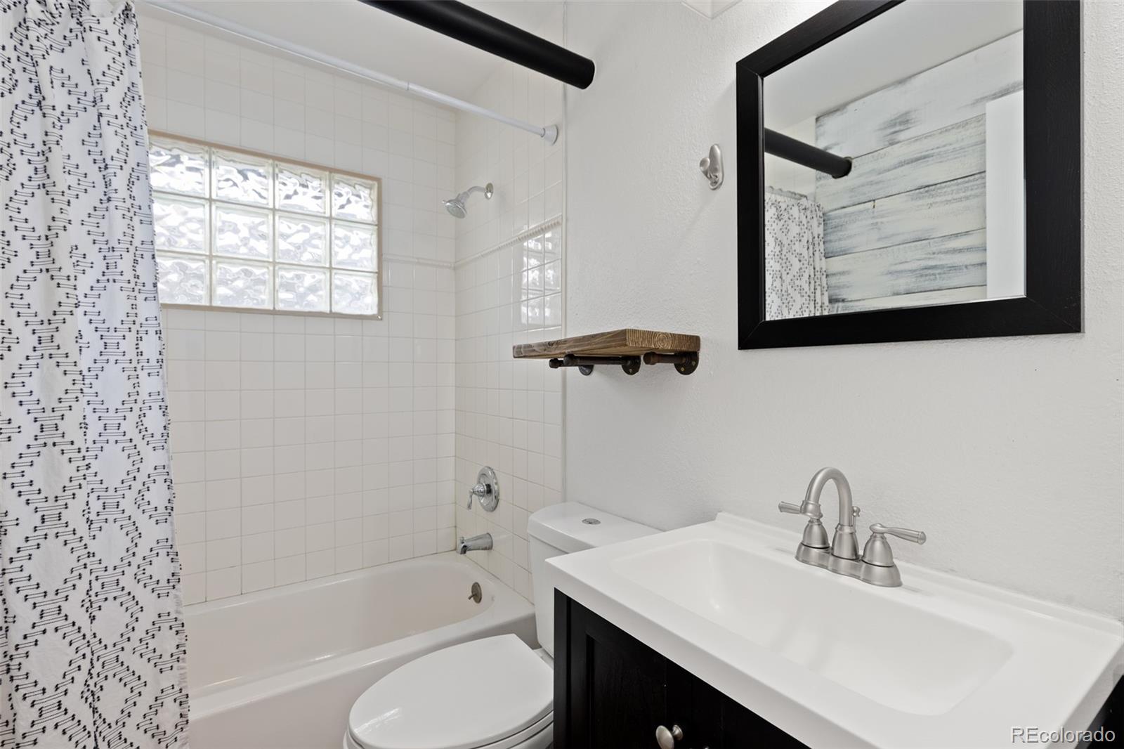 MLS Image #16 for 4600 w cedar avenue,denver, Colorado