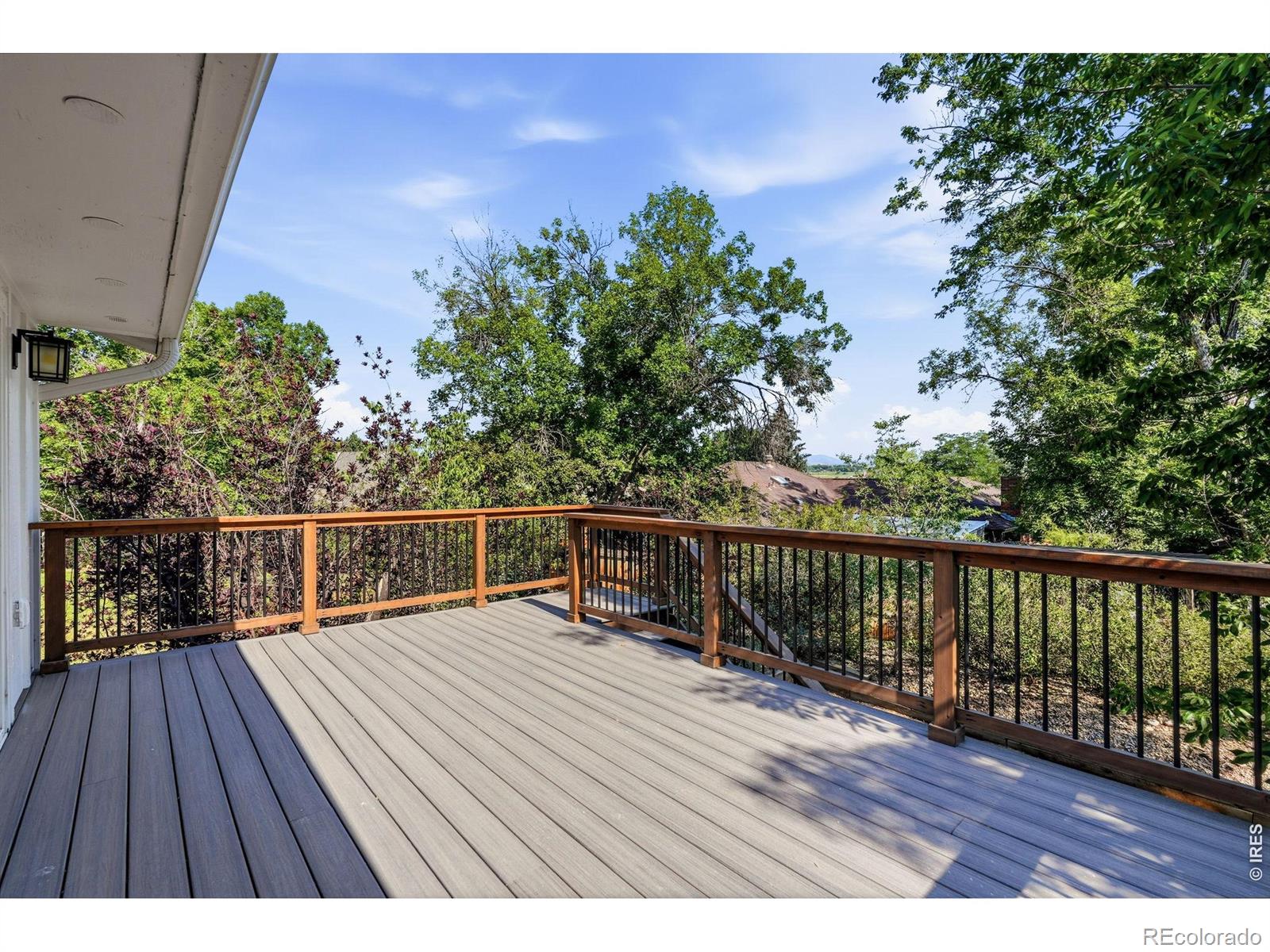 MLS Image #11 for 3525  lakeview circle,longmont, Colorado
